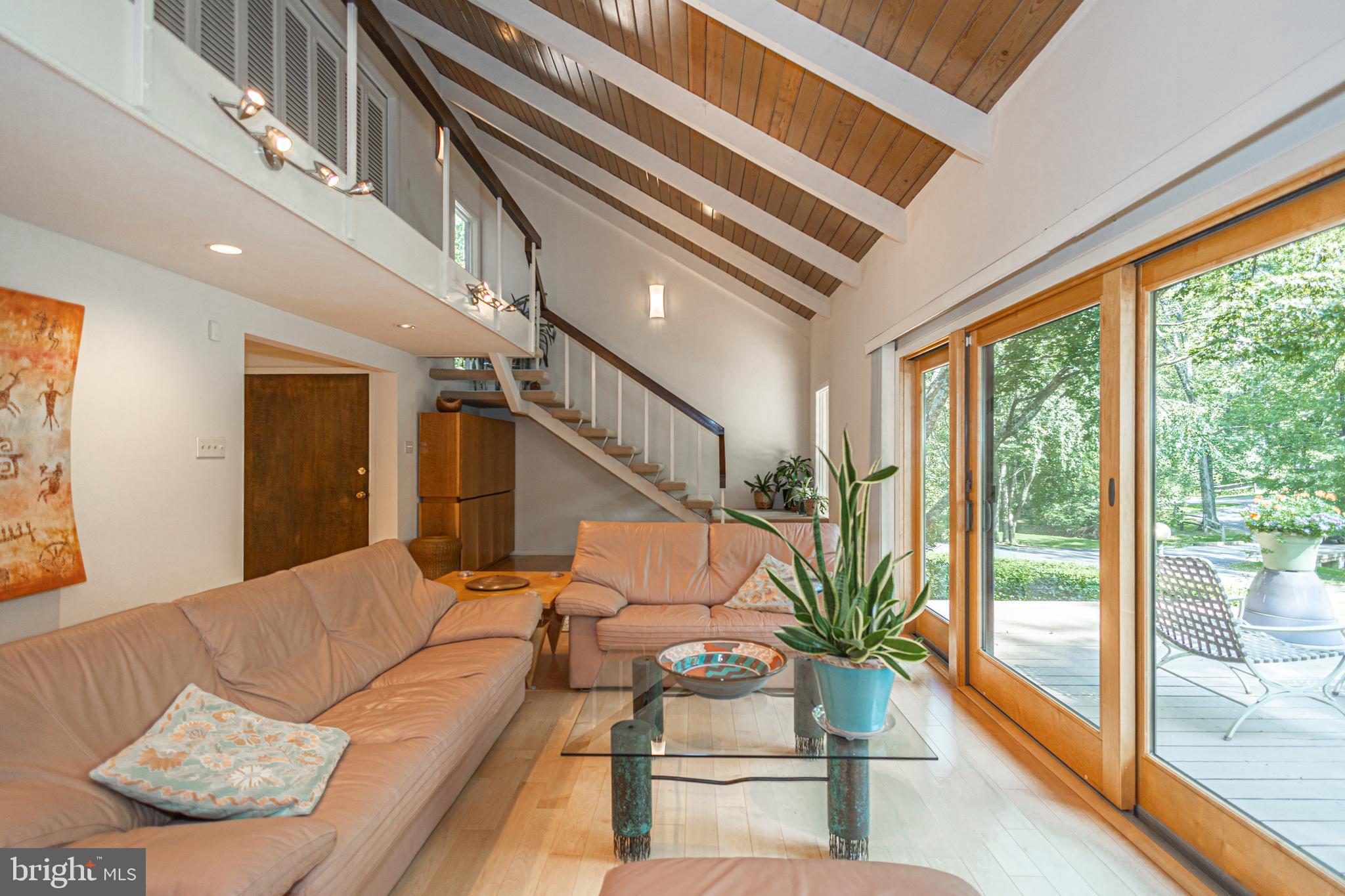 SUNNY KNOLLS - Residential