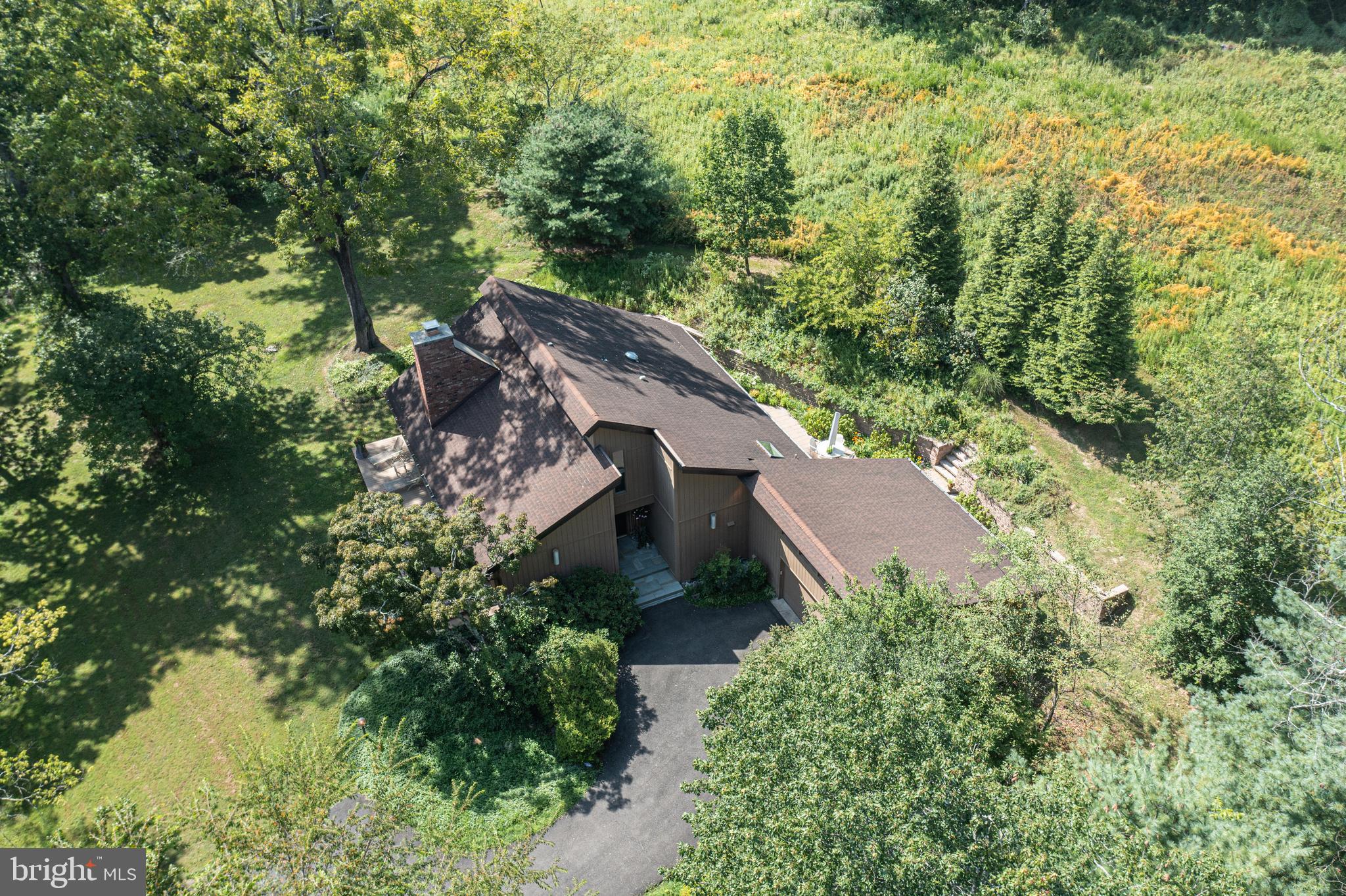 SUNNY KNOLLS - Residential