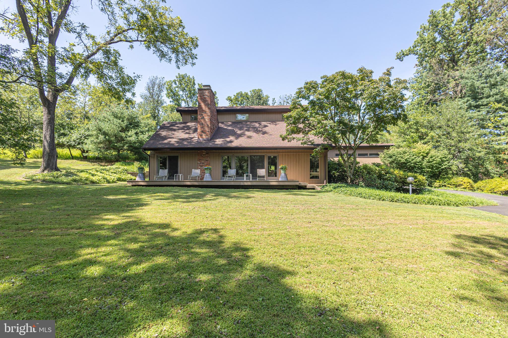 SUNNY KNOLLS - Residential