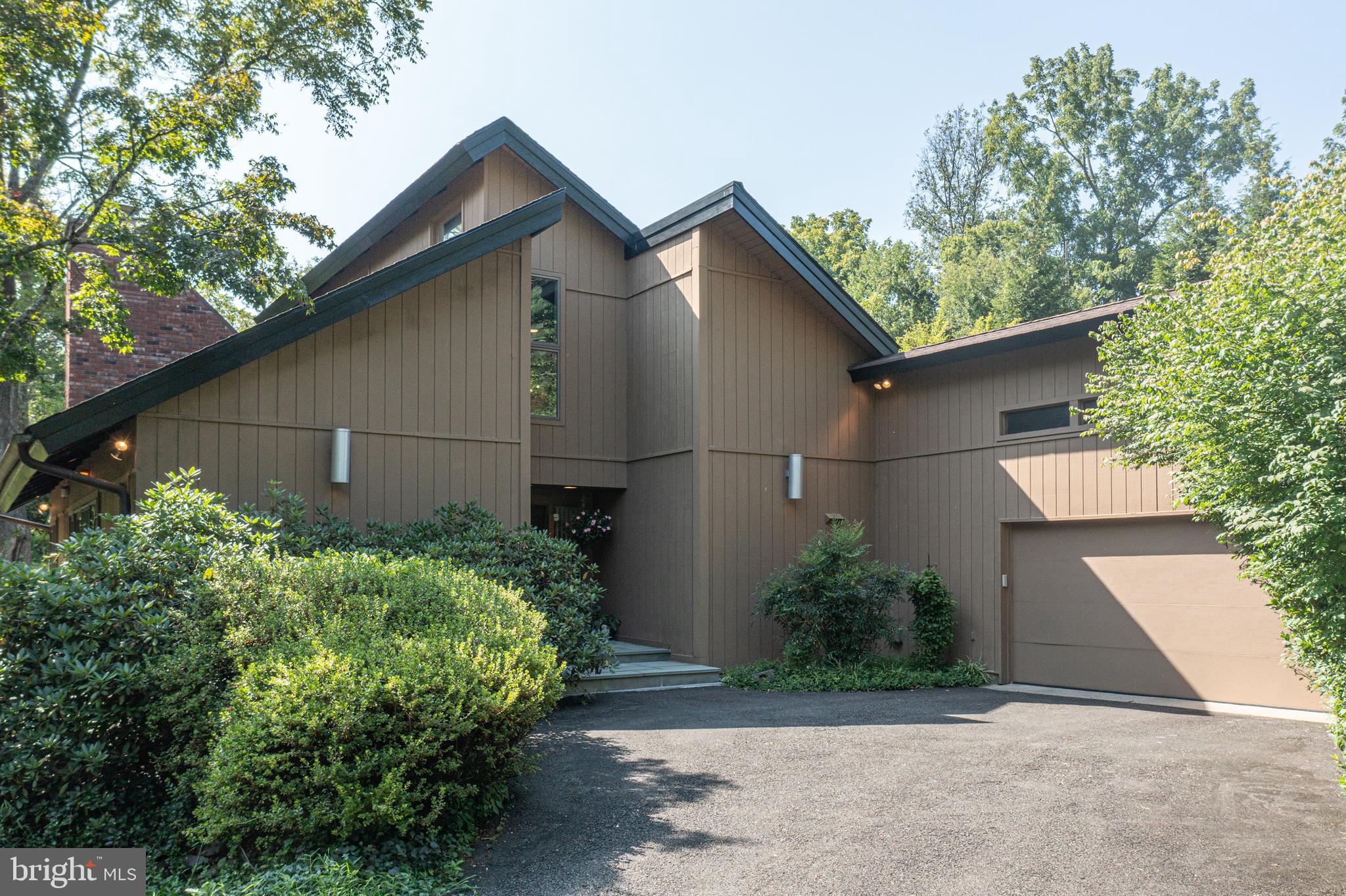 29 SUNNYSIDE LANE