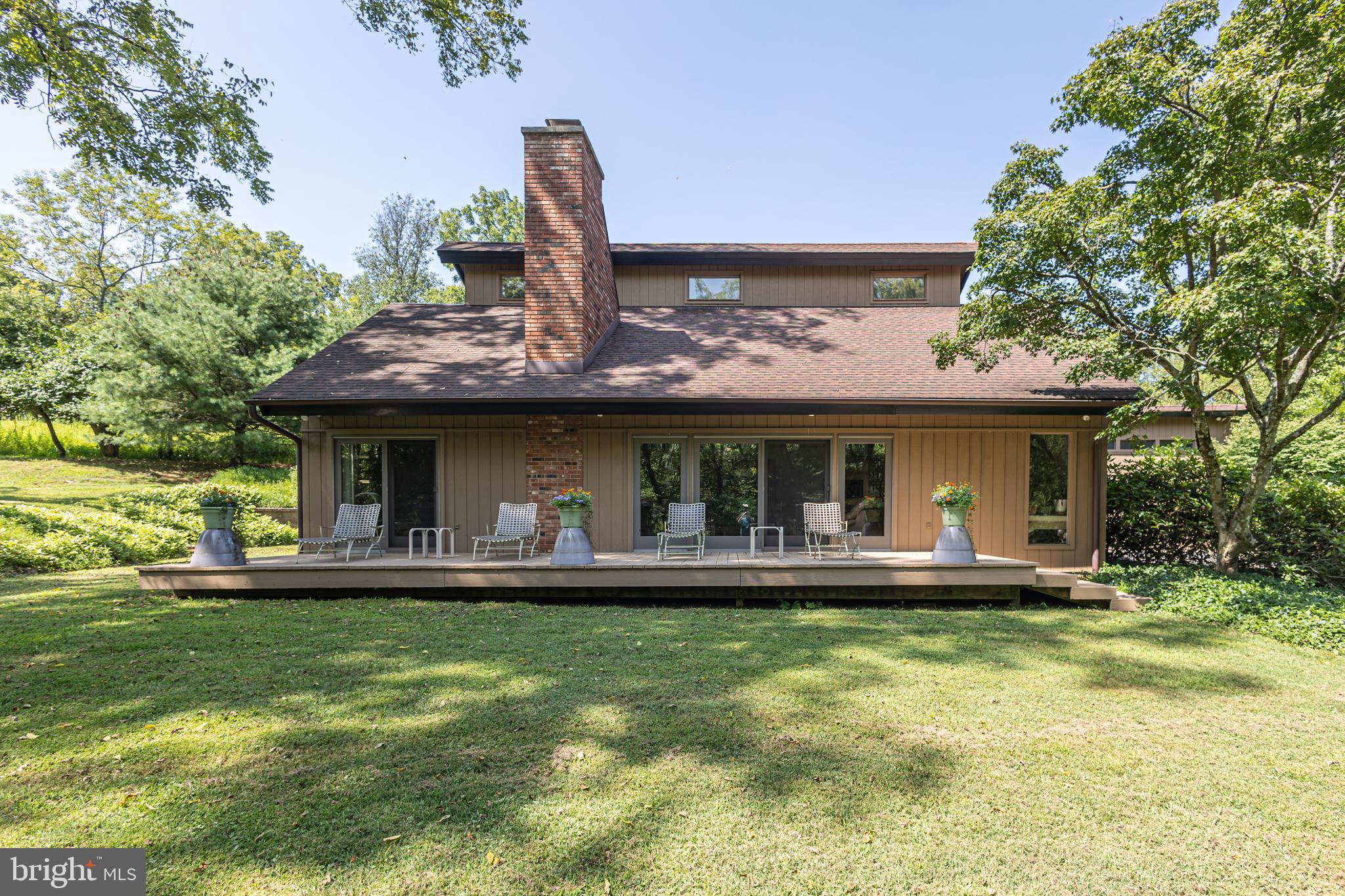 SUNNY KNOLLS - Residential