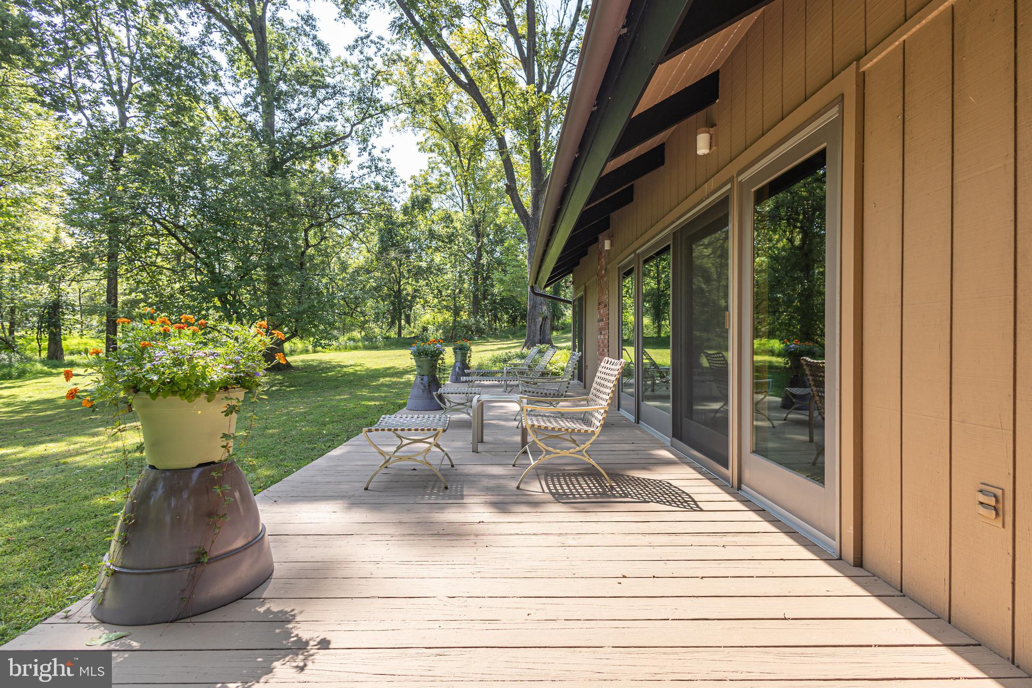 SUNNY KNOLLS - Residential