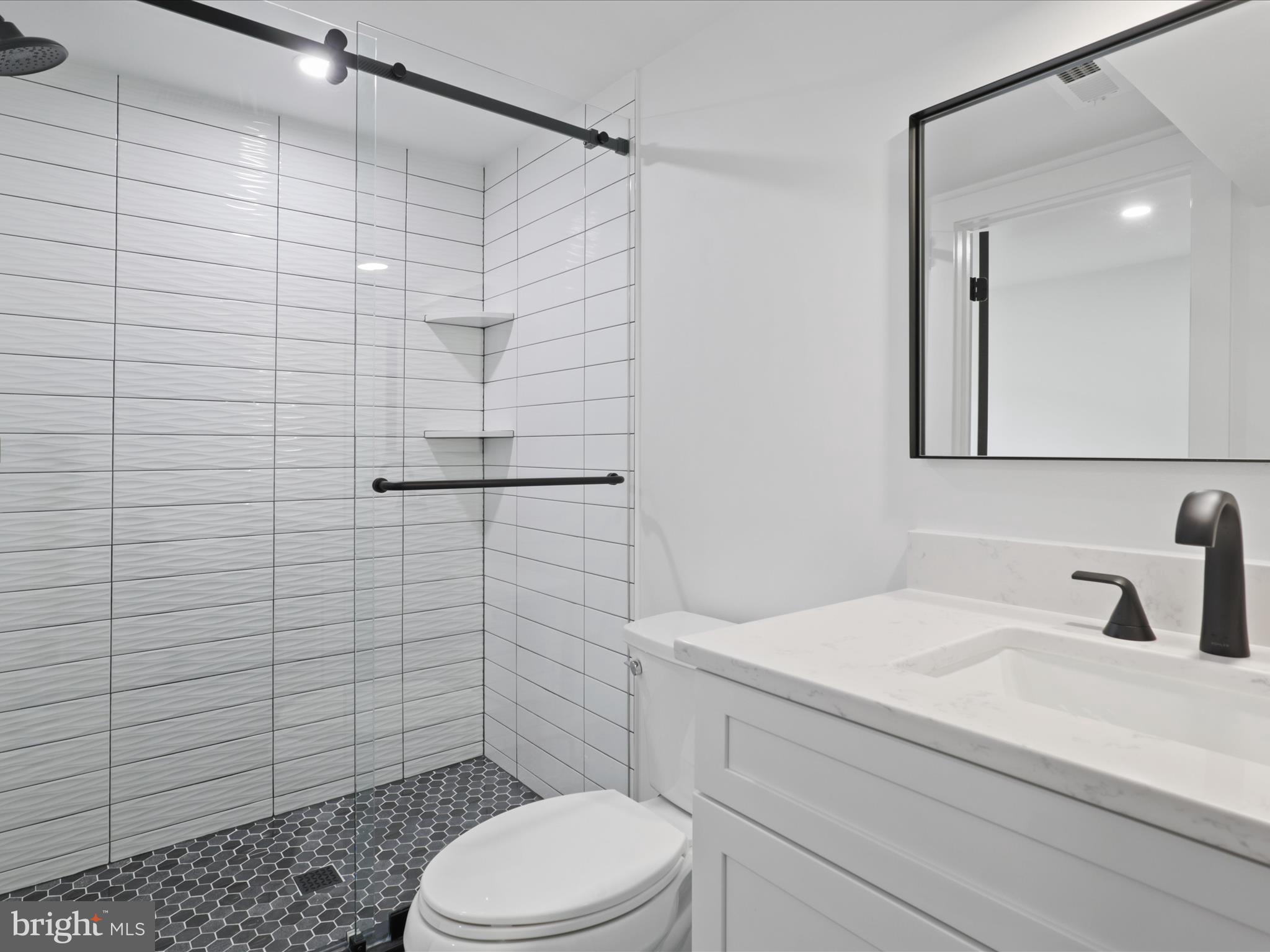 LEE HEIGHTS - Residential