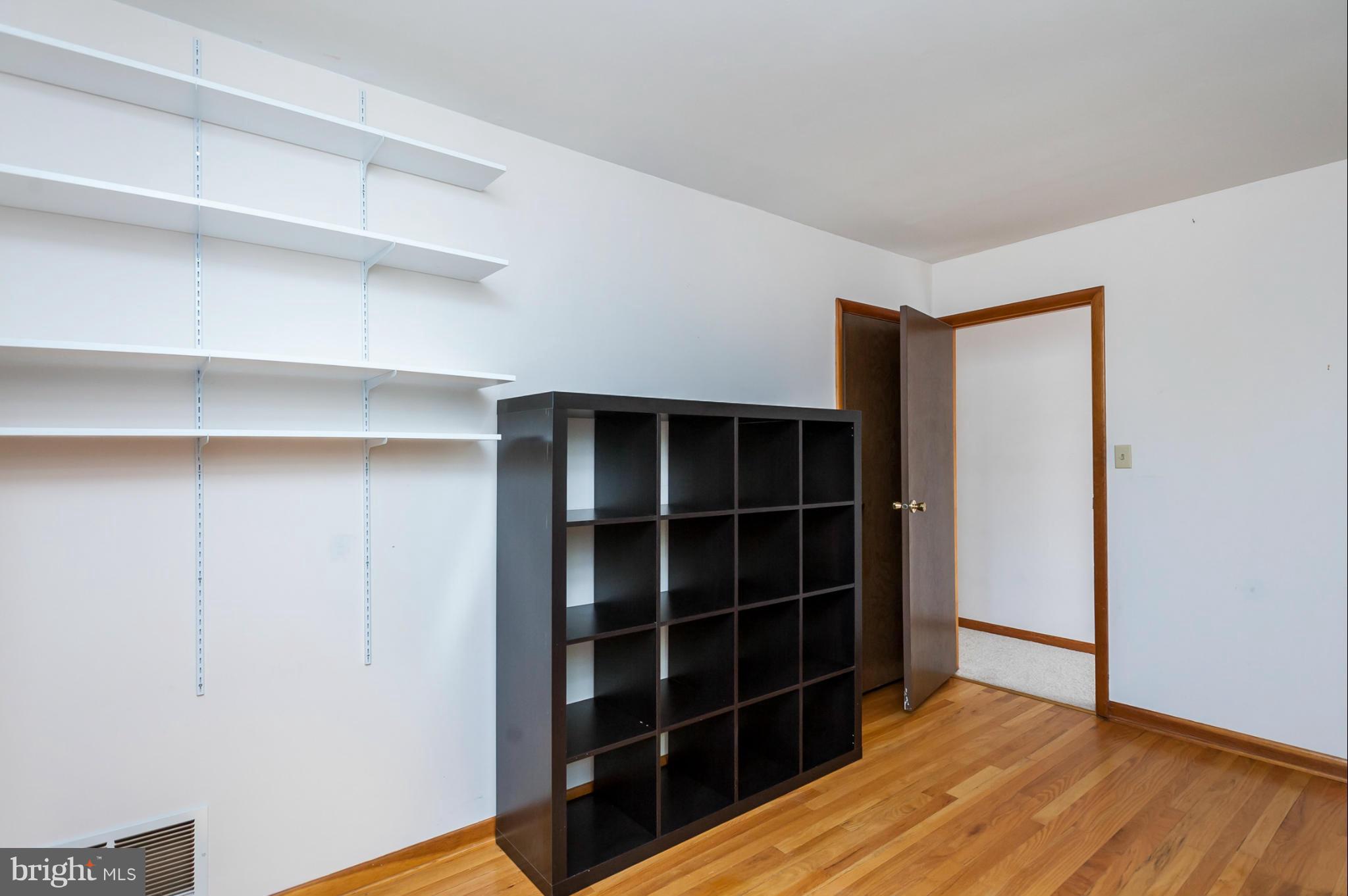 GLENSIDE PARK - Residential