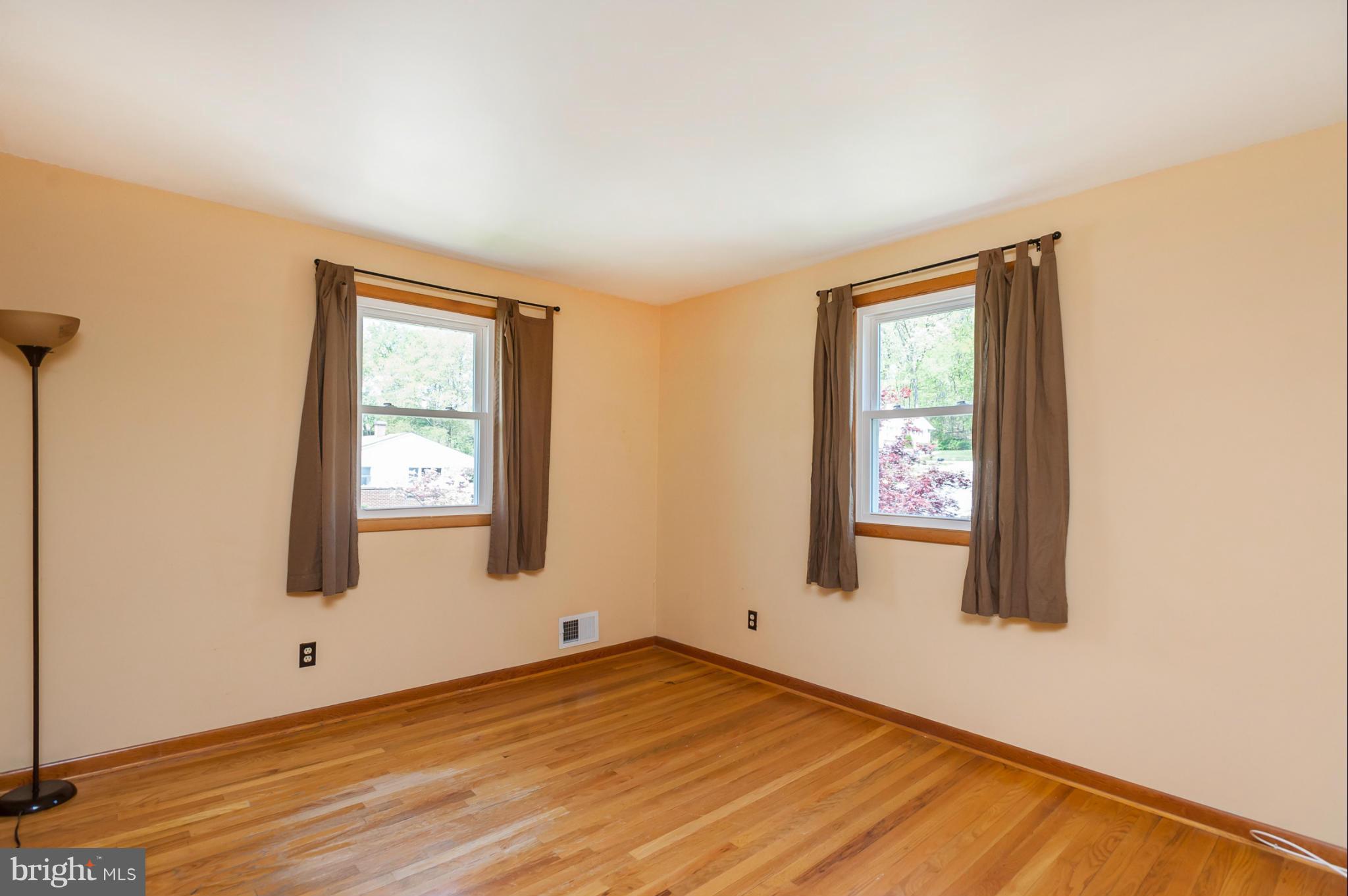 GLENSIDE PARK - Residential