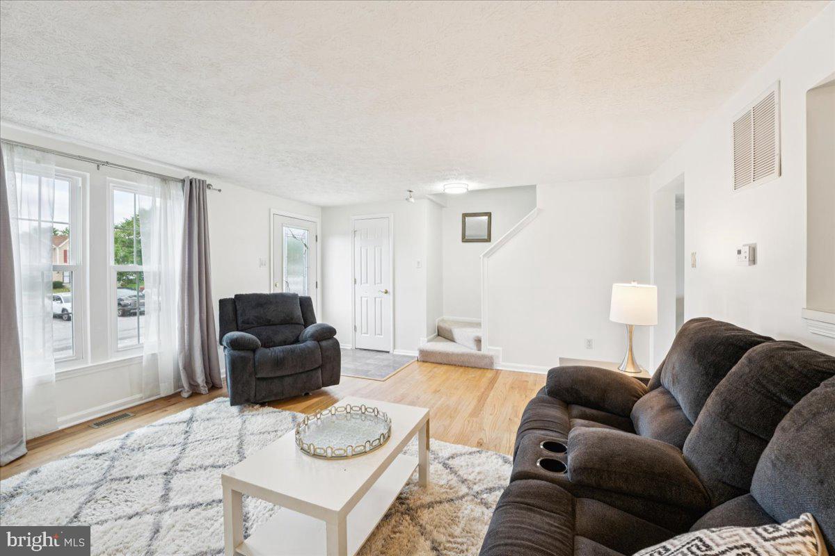 OAK POND PLAT FIVEPHASE - Residential