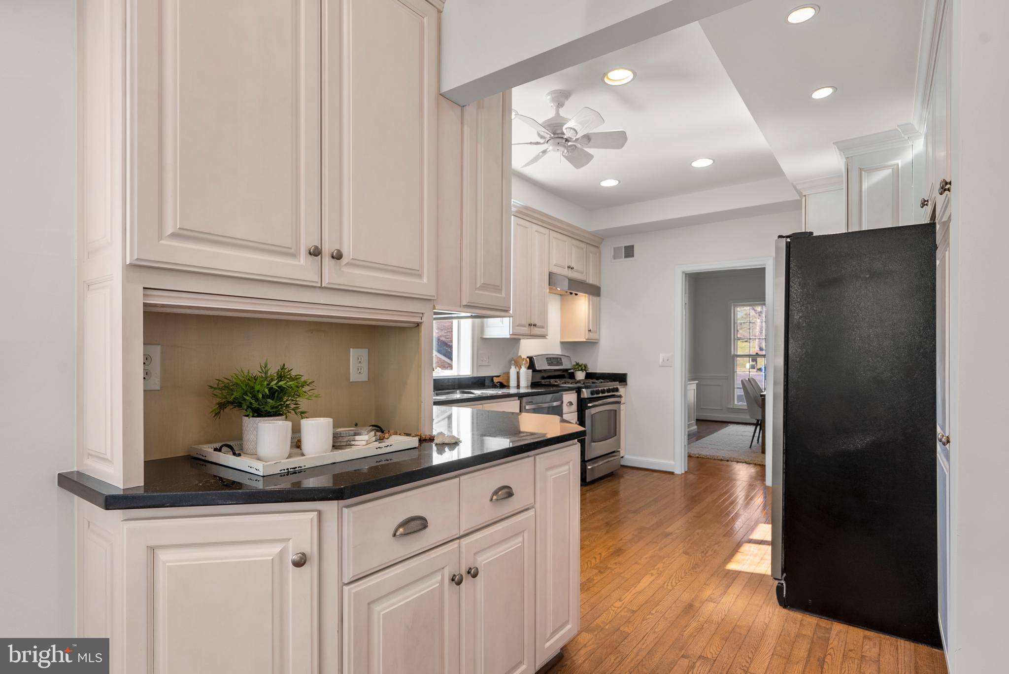 THE DOGWOODS AT LANGLEY - Residential