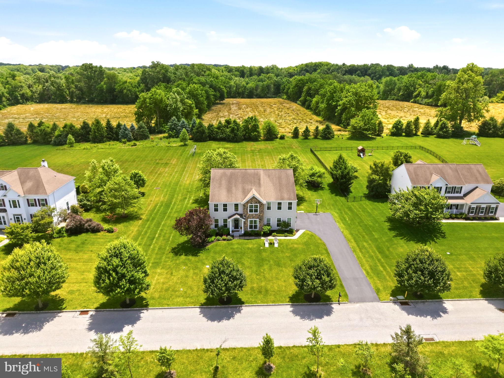 461 NORLAND DRIVE