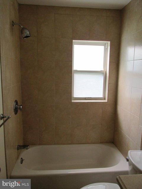 QUEENS CHAPEL MANOR - Residential