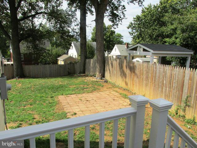 QUEENS CHAPEL MANOR - Residential