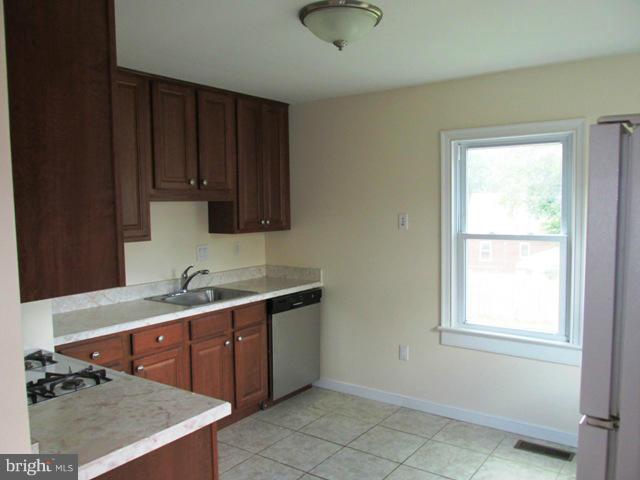 QUEENS CHAPEL MANOR - Residential