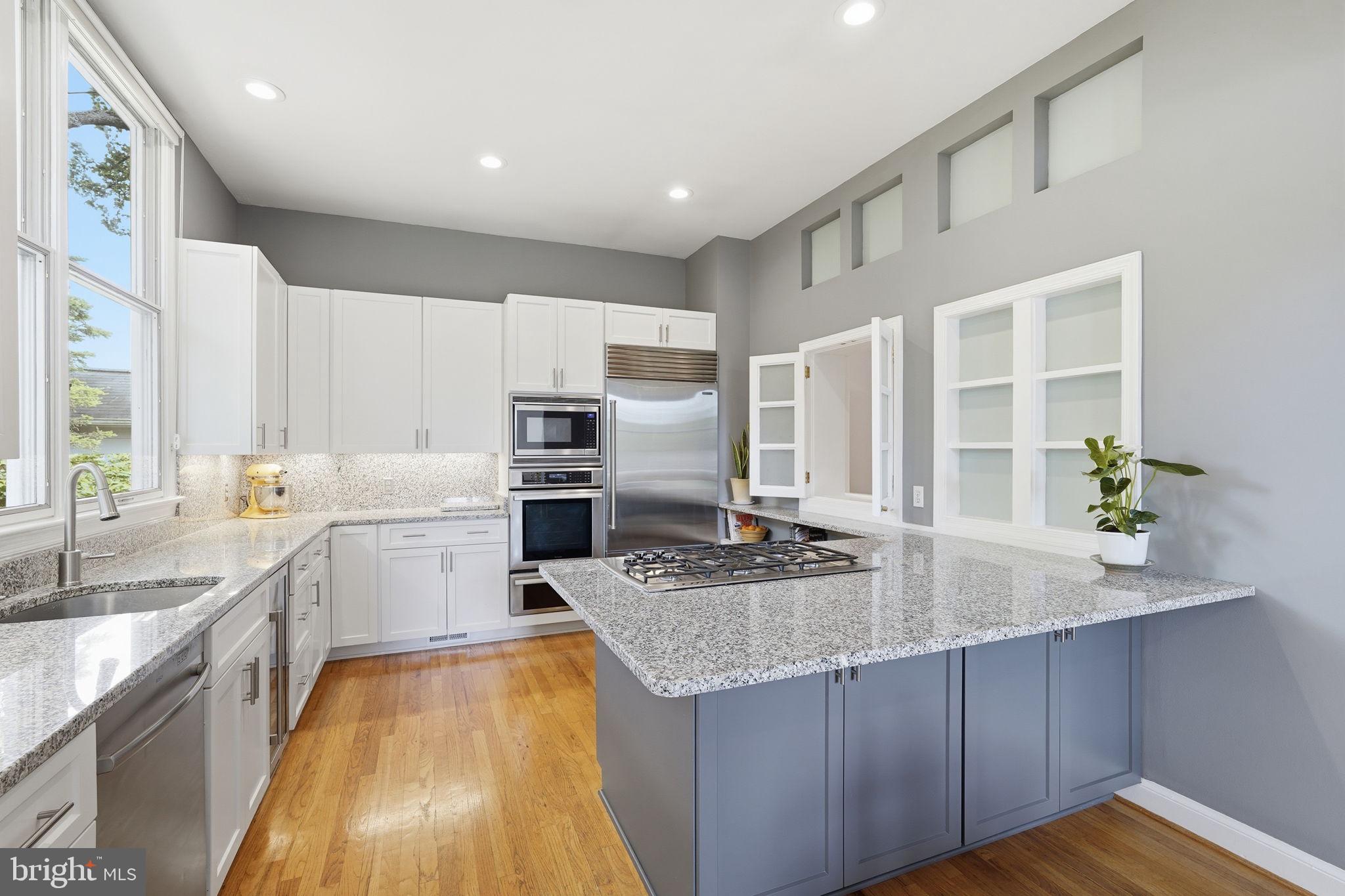 LACEY FOREST - Residential