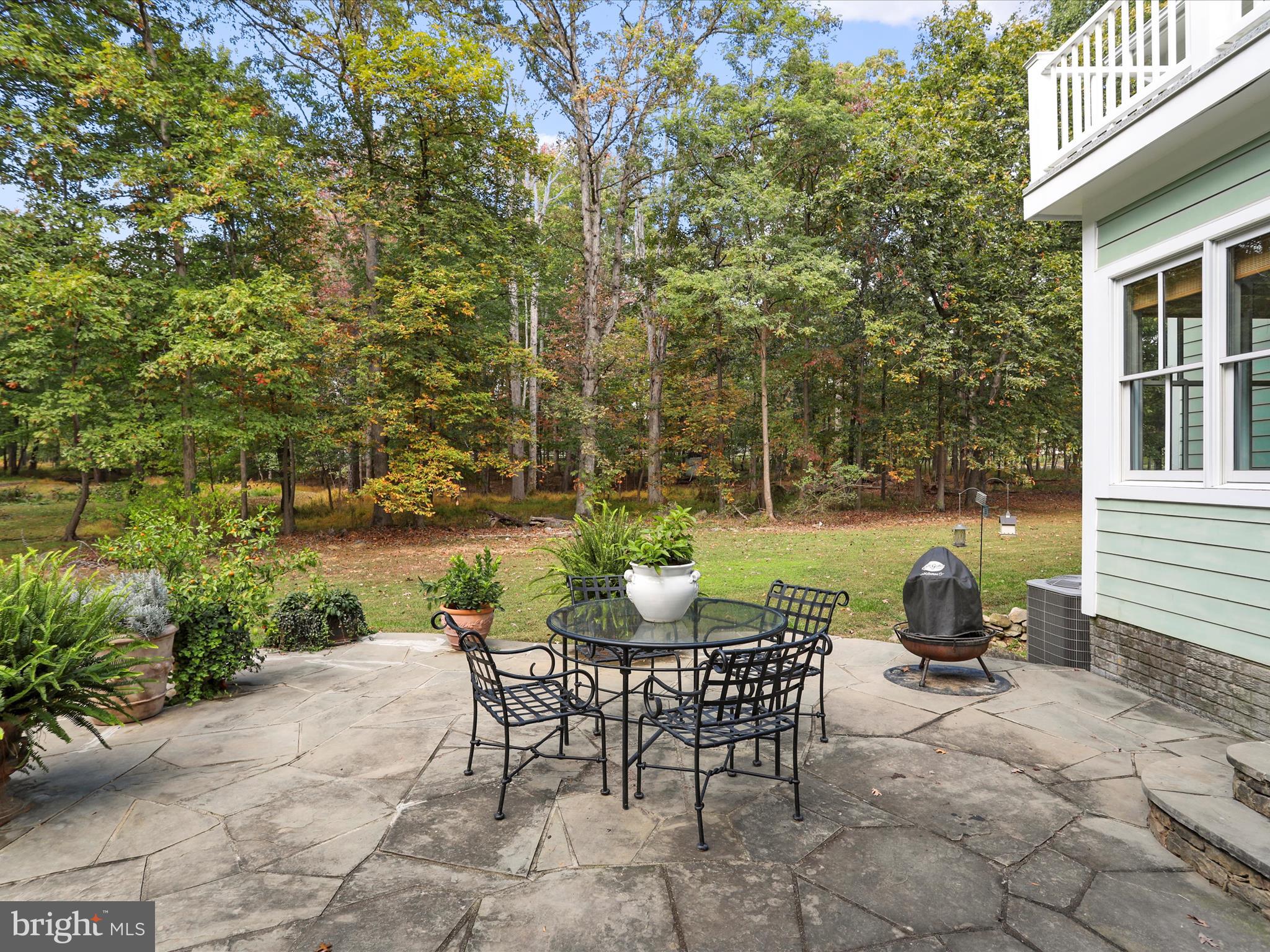 GRASSLAND - Residential