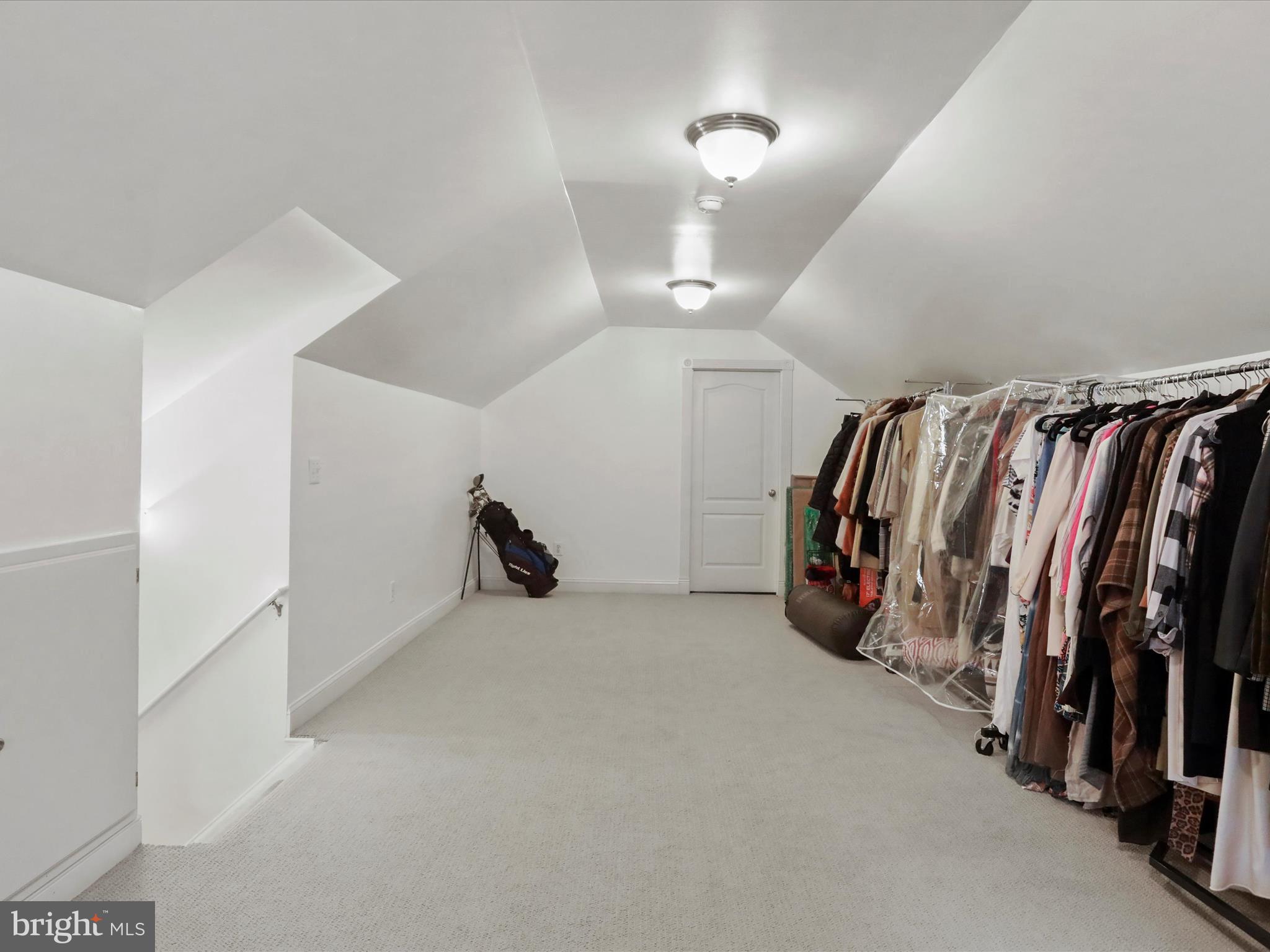 GRASSLAND - Residential