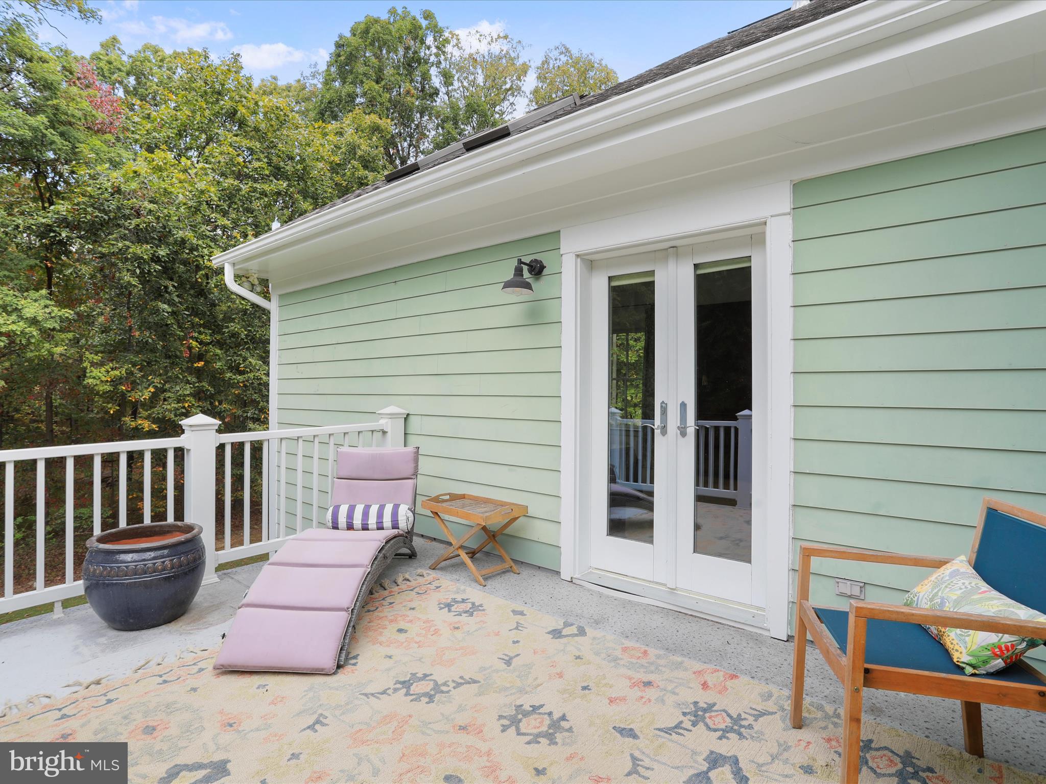 GRASSLAND - Residential