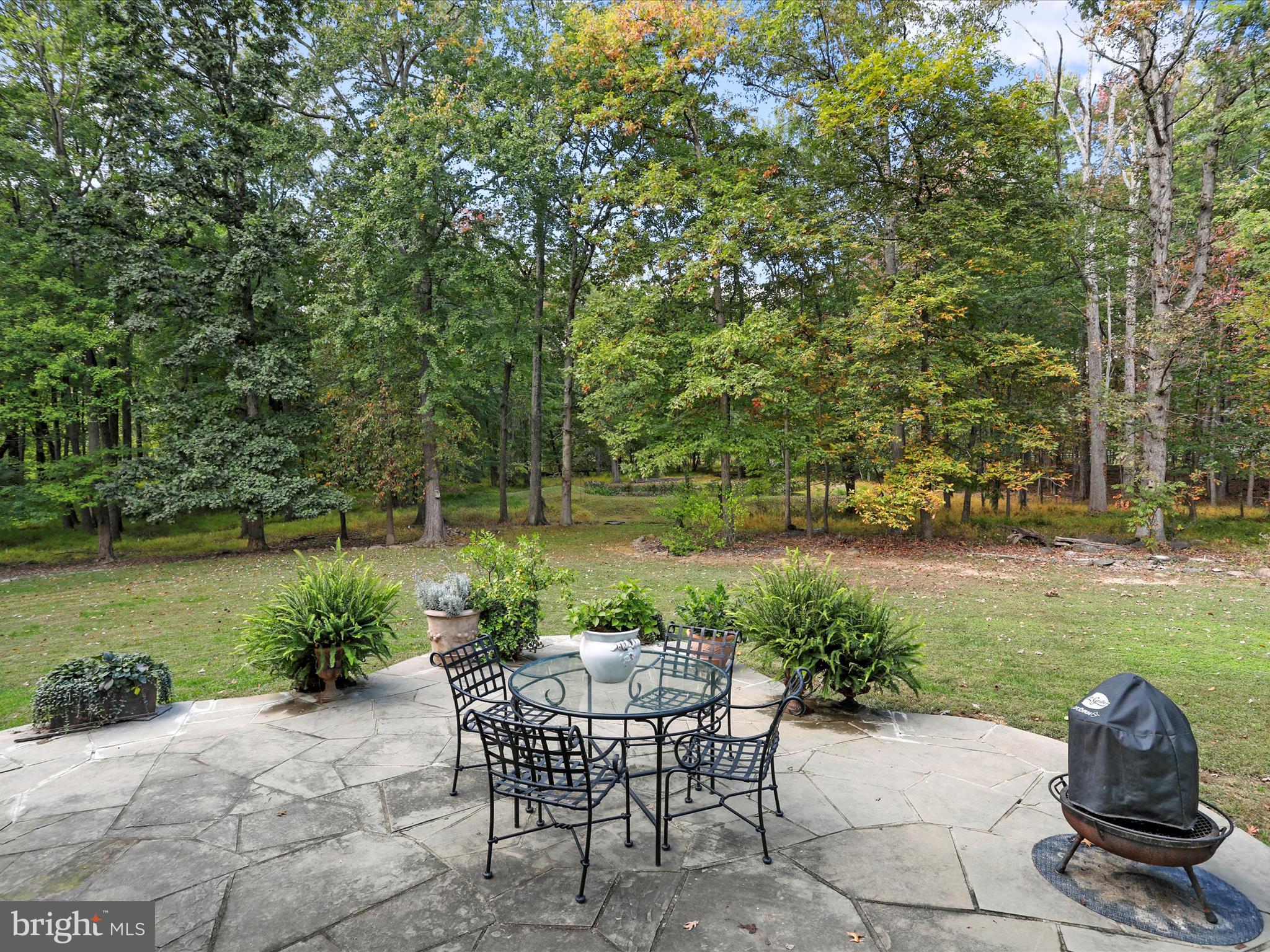 GRASSLAND - Residential