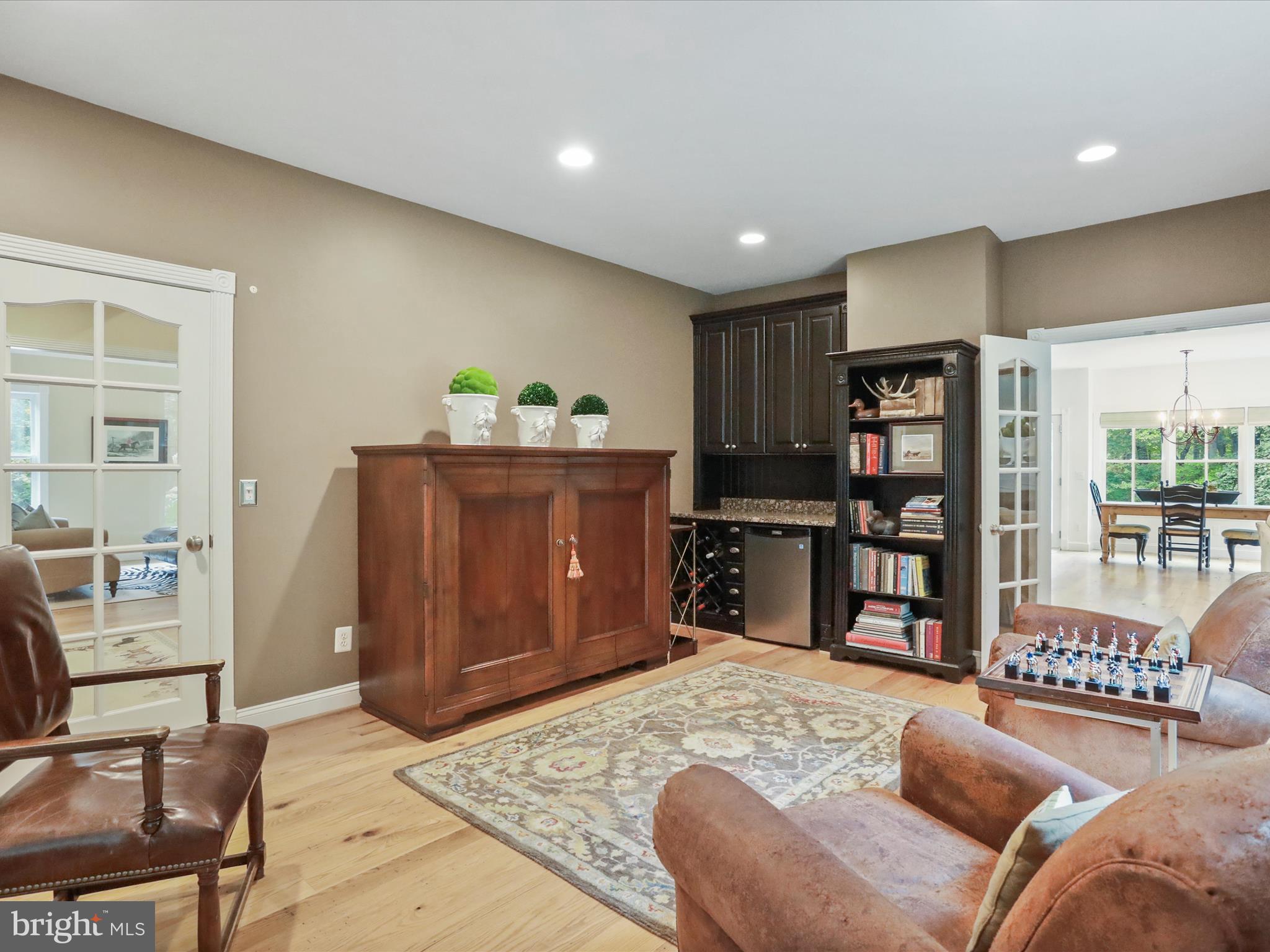 GRASSLAND - Residential