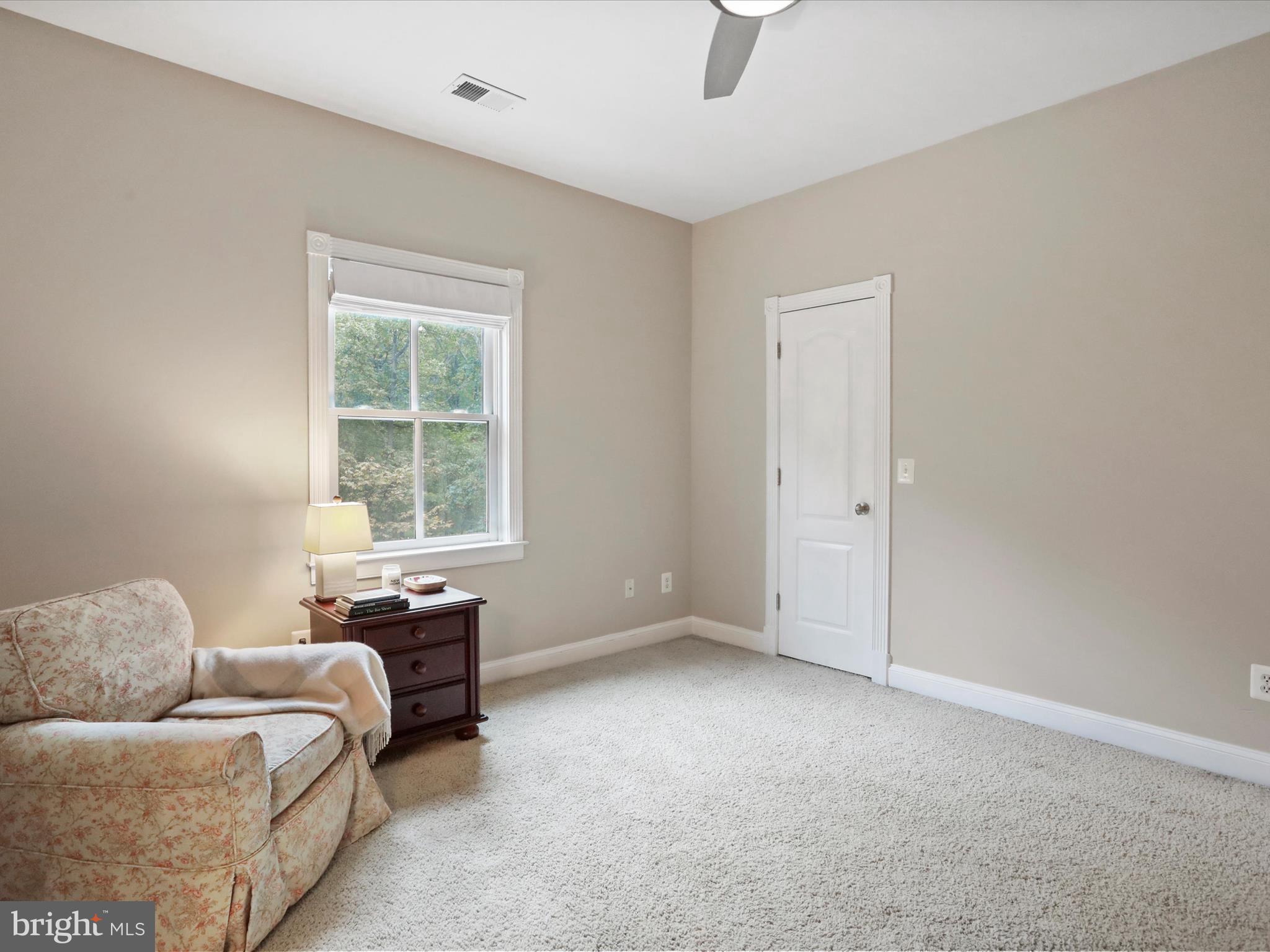 GRASSLAND - Residential