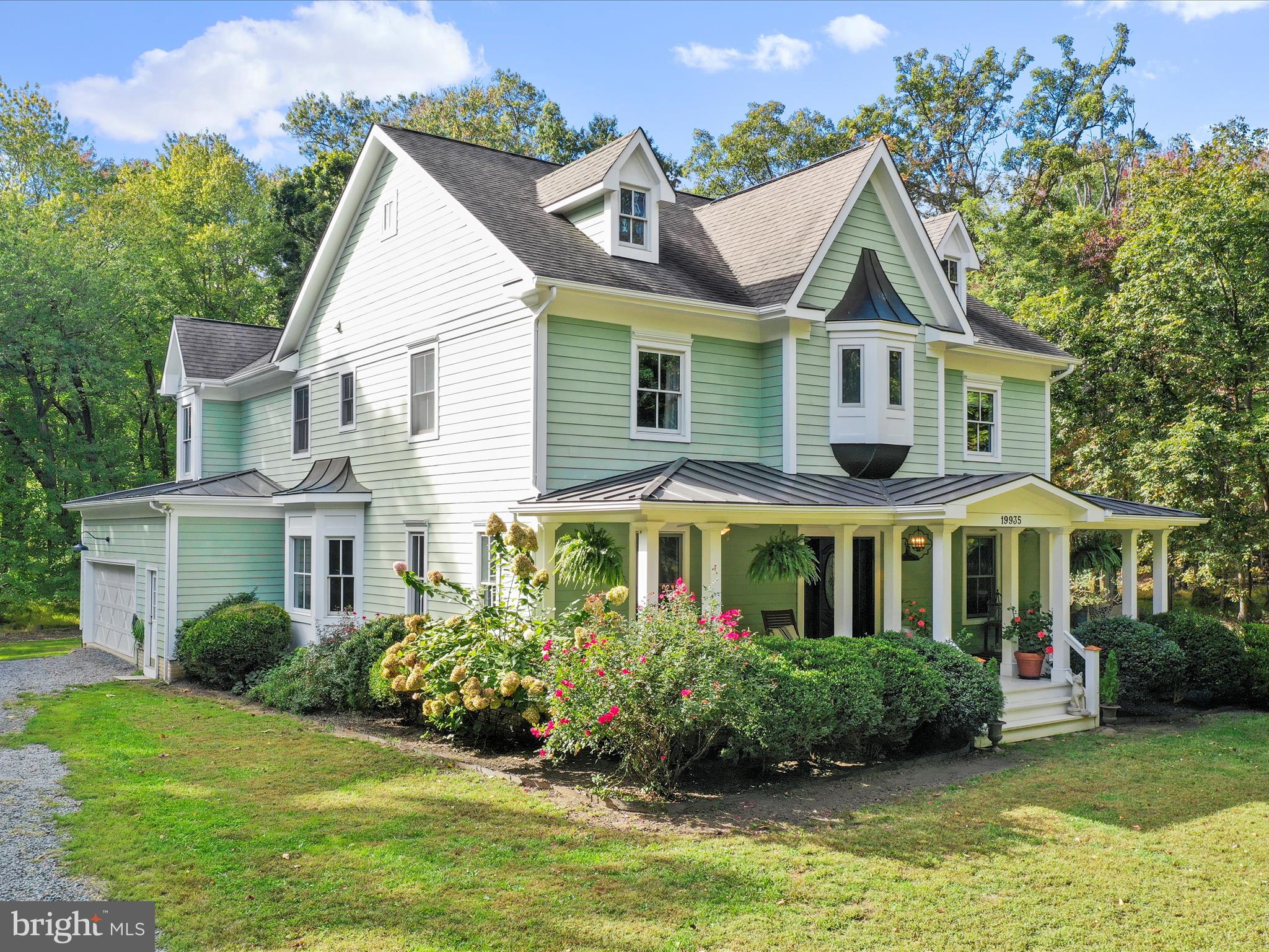 GRASSLAND - Residential