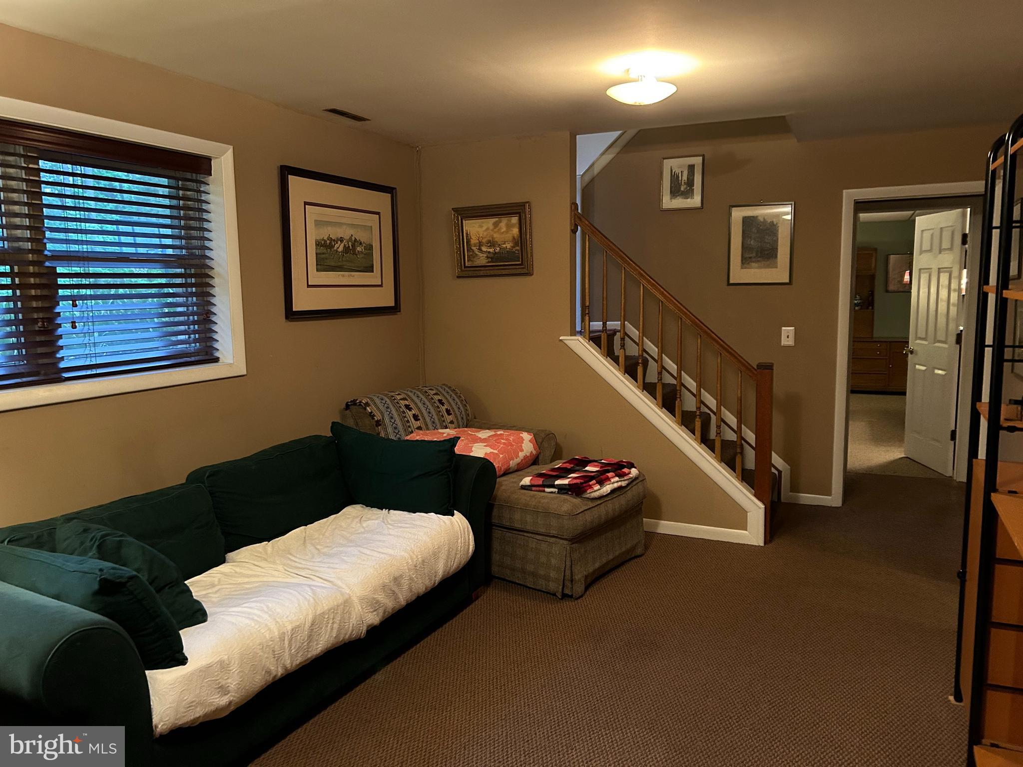 KENT ISLAND ESTATES - Residential