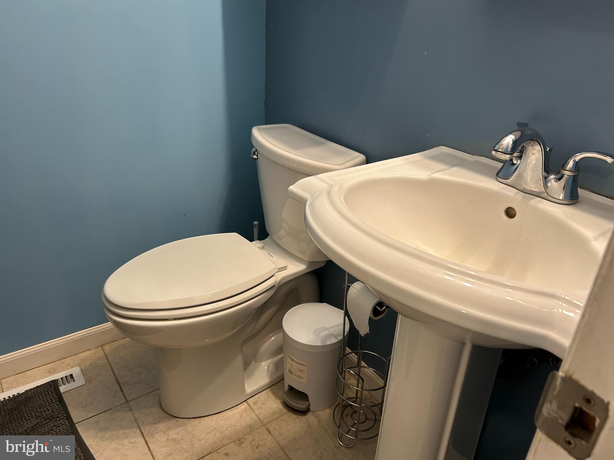 KENT ISLAND ESTATES - Residential