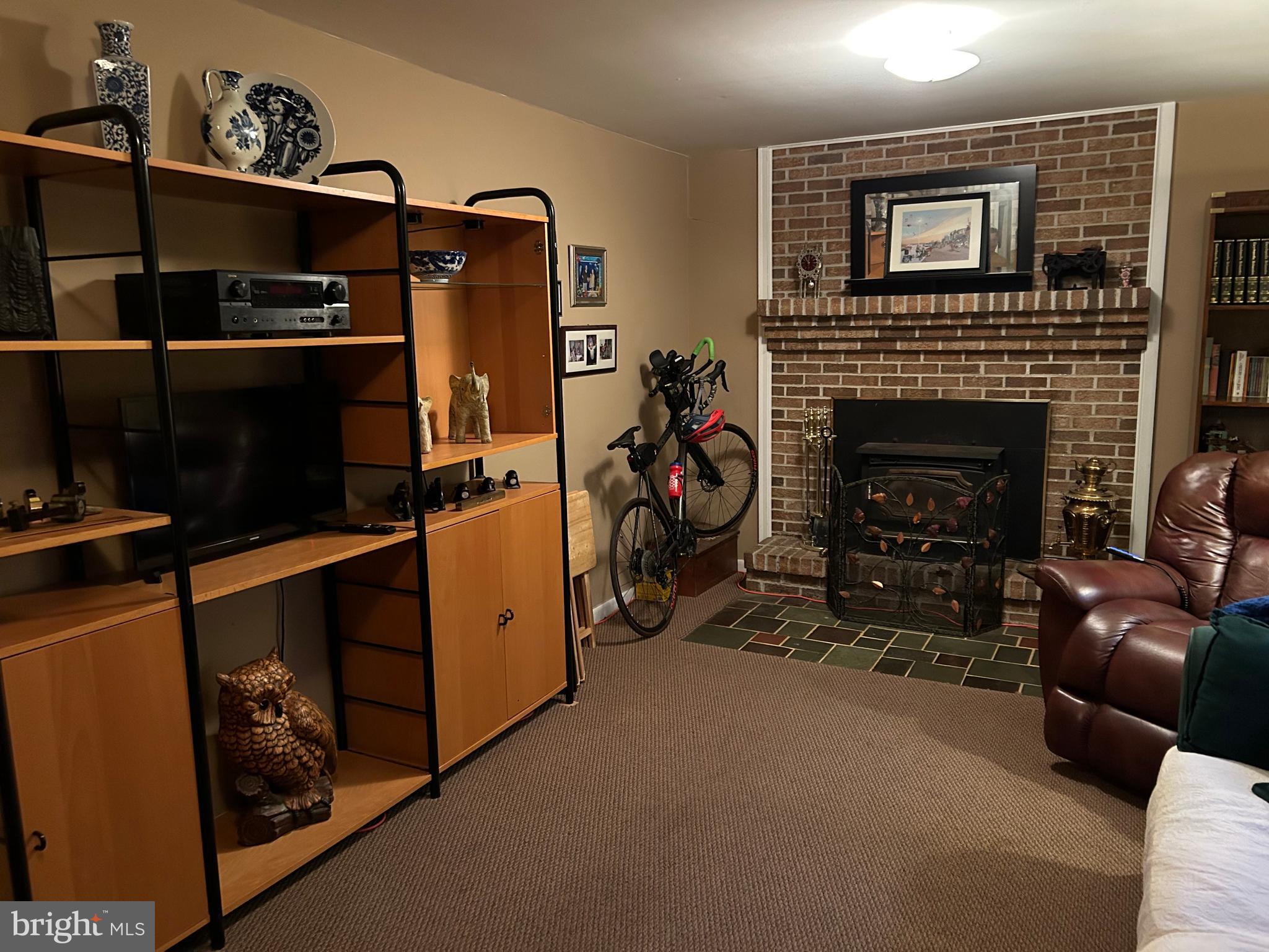 KENT ISLAND ESTATES - Residential