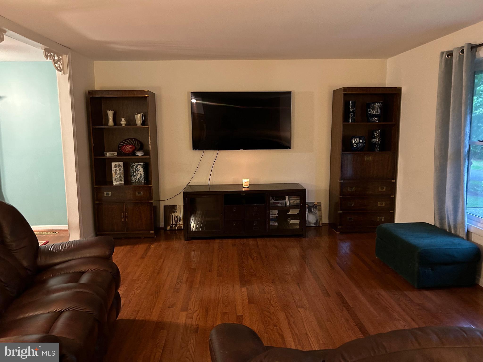 KENT ISLAND ESTATES - Residential