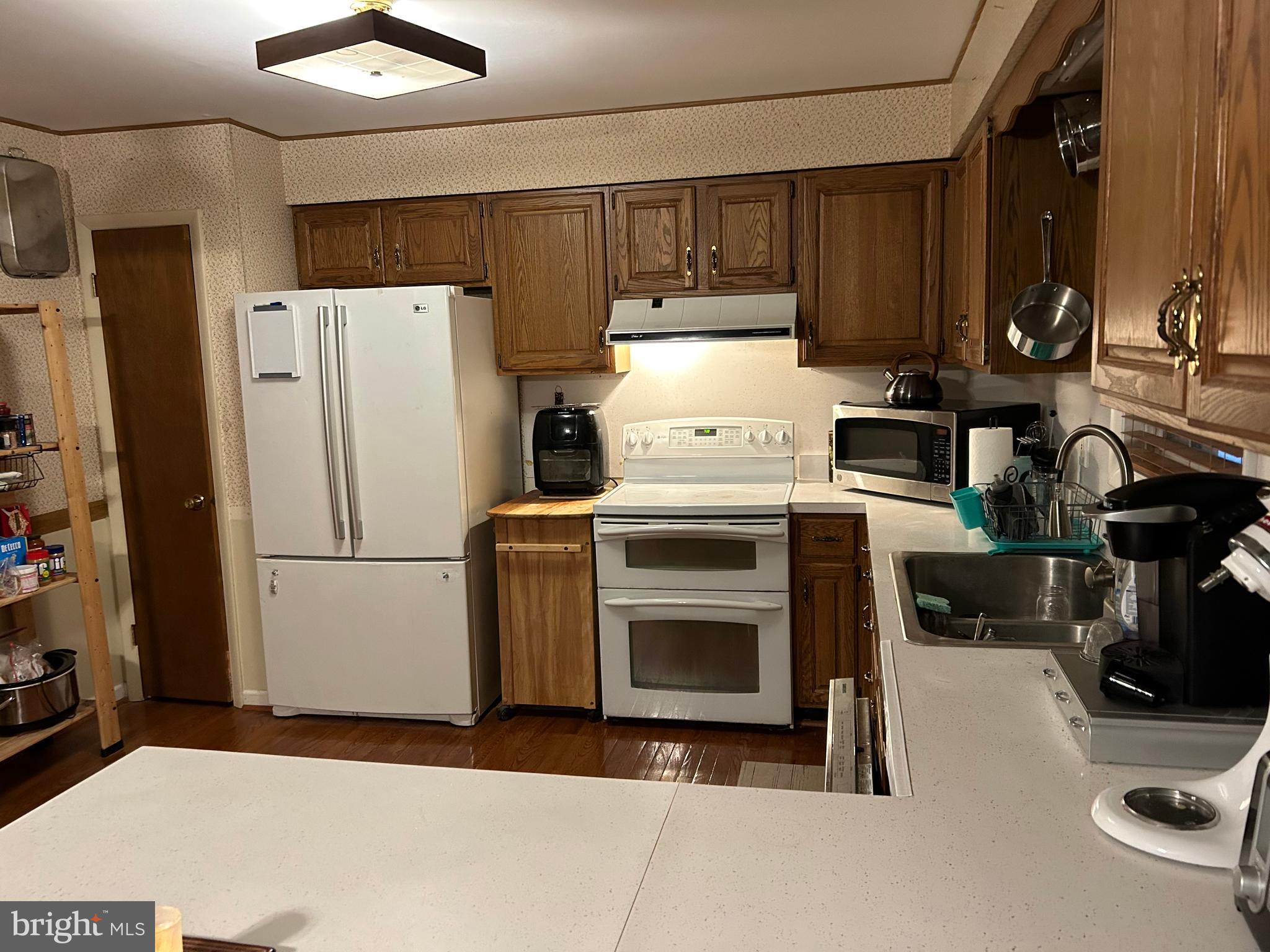 KENT ISLAND ESTATES - Residential