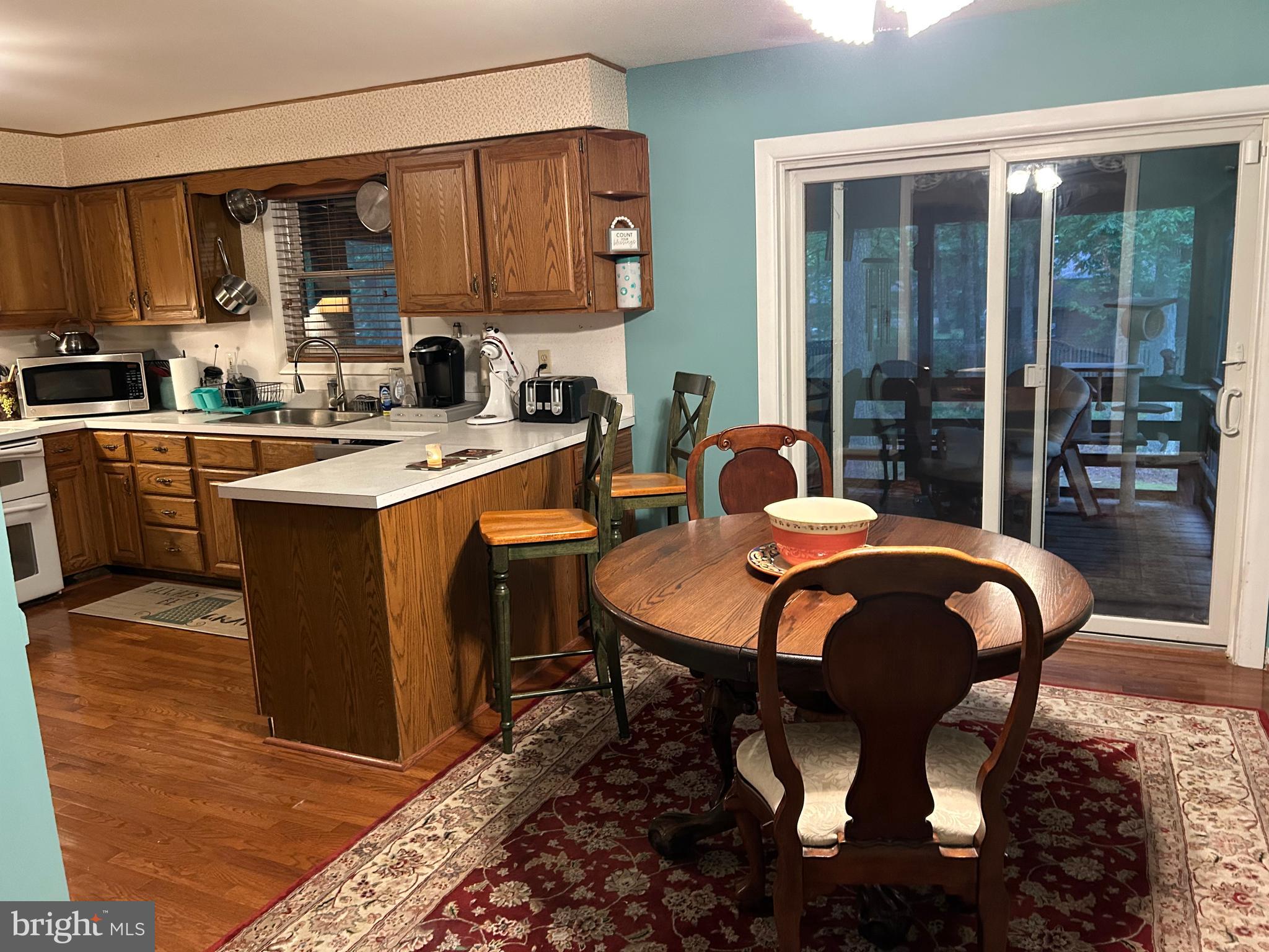 KENT ISLAND ESTATES - Residential