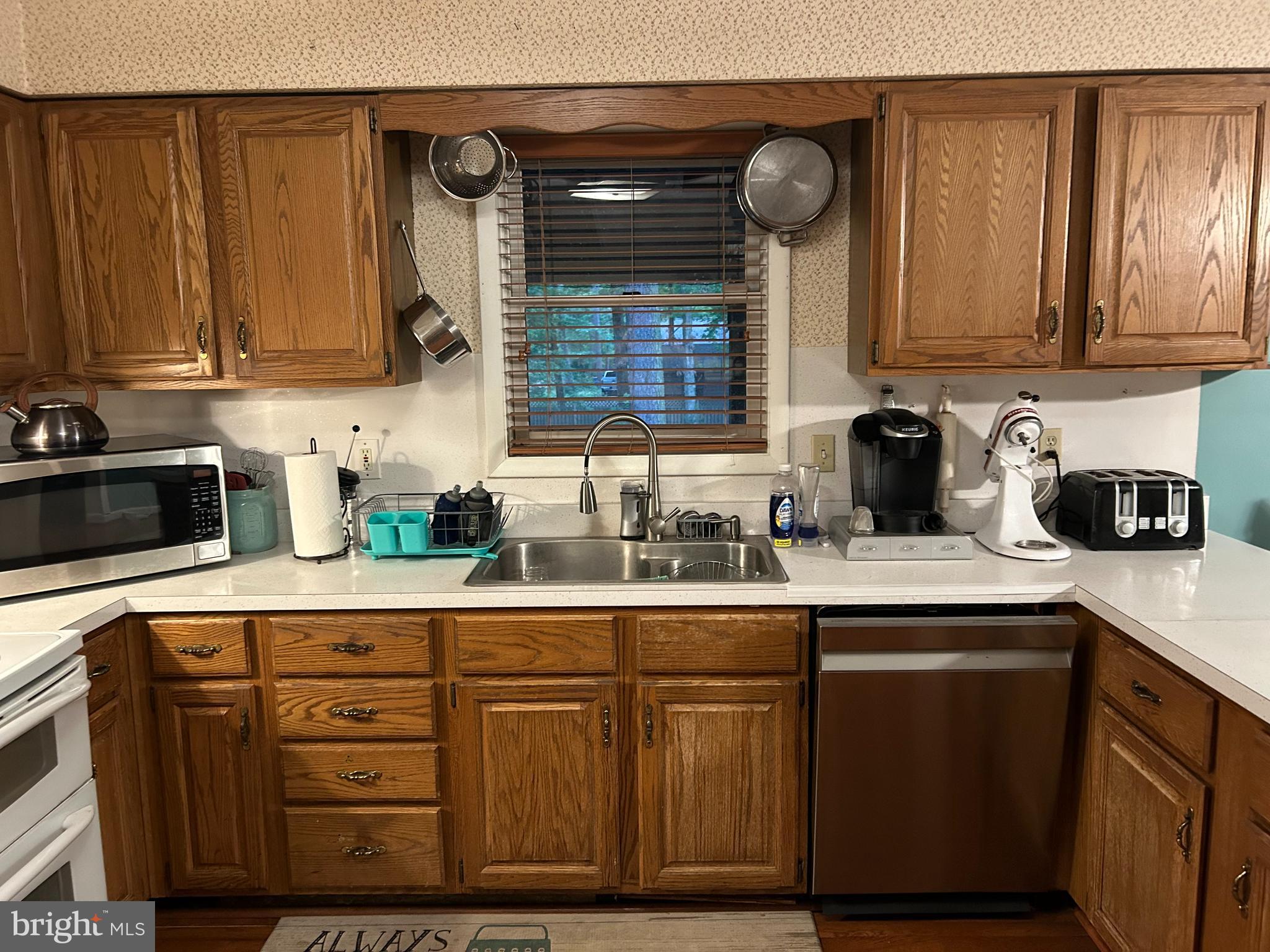 KENT ISLAND ESTATES - Residential