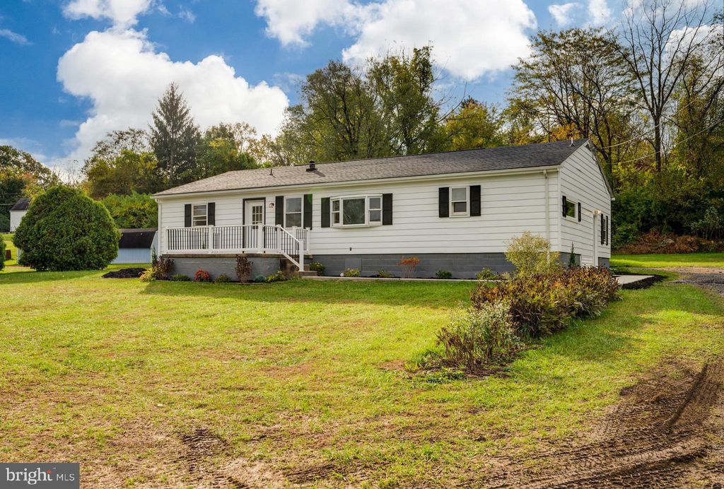 Photo of 468 Park Road, FLEETWOOD, PA 19522 (MLS # PABK2064342)