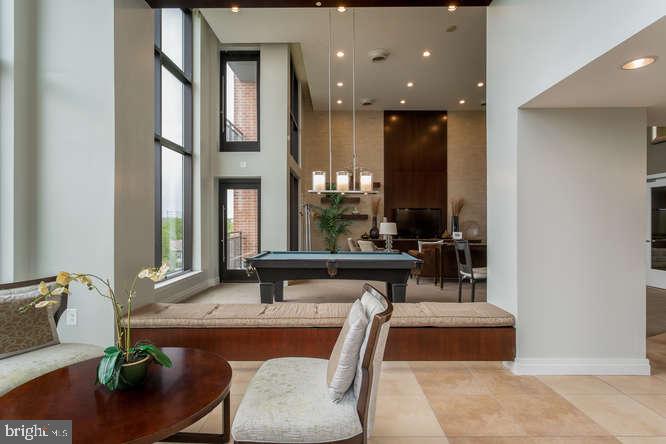 MIDTOWN ALEXANDRIA STATION CONDOMINIUM - Residential