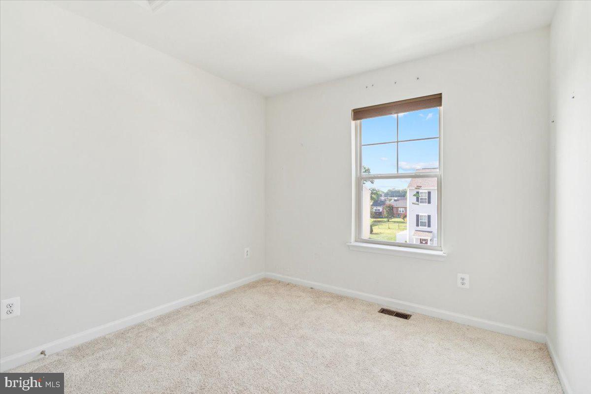 TOWNES AT TATE MANOR - Residential Lease