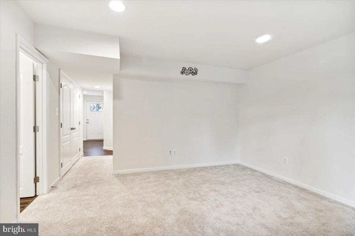 TOWNES AT TATE MANOR - Residential Lease