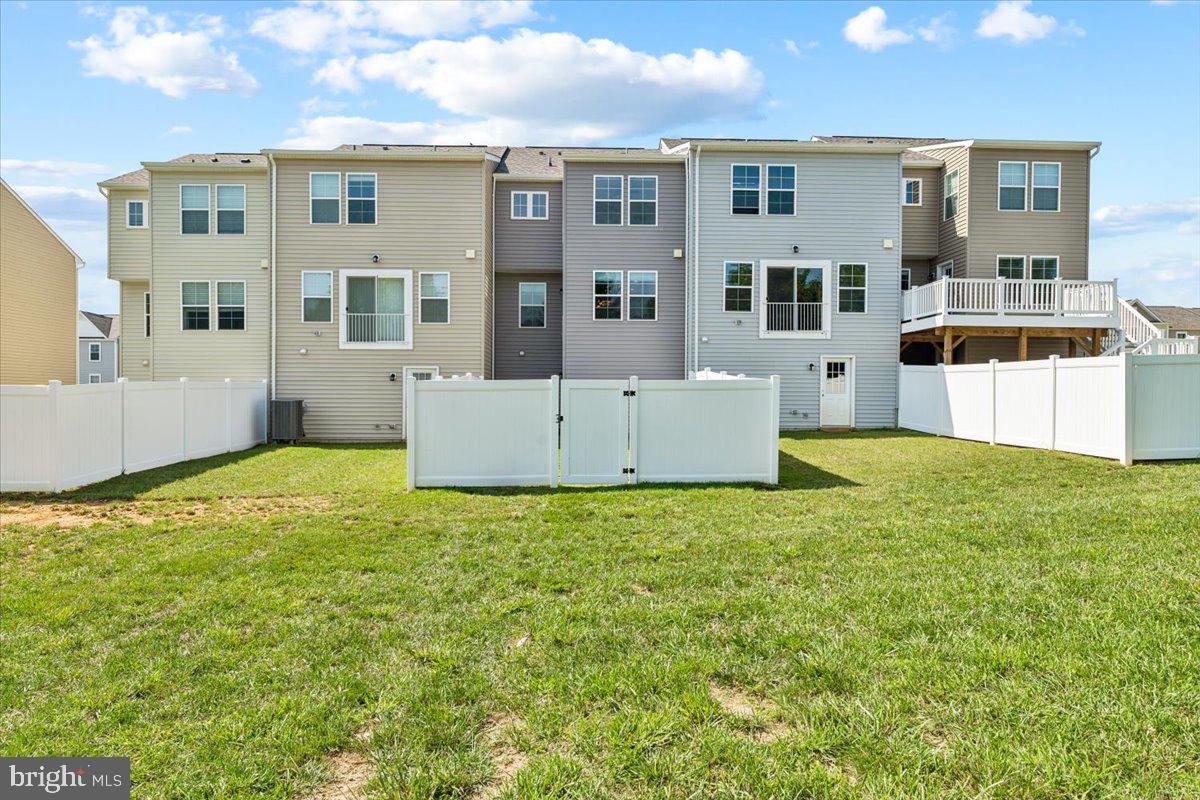 TOWNES AT TATE MANOR - Residential Lease