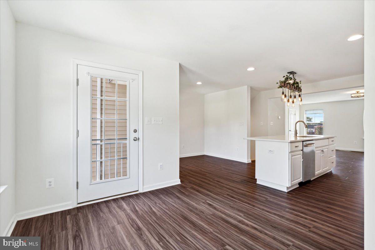 TOWNES AT TATE MANOR - Residential Lease