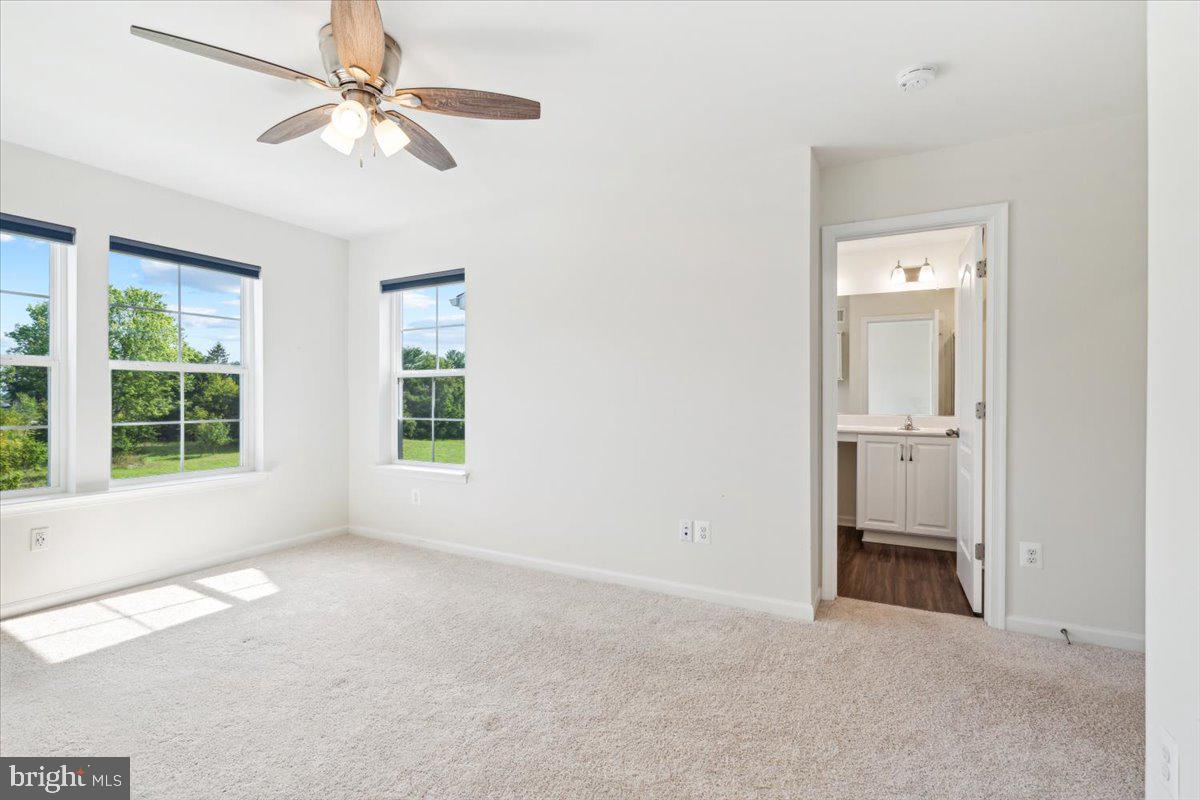 TOWNES AT TATE MANOR - Residential Lease