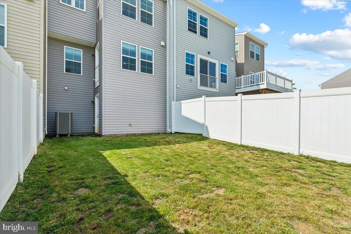 TOWNES AT TATE MANOR - Residential Lease