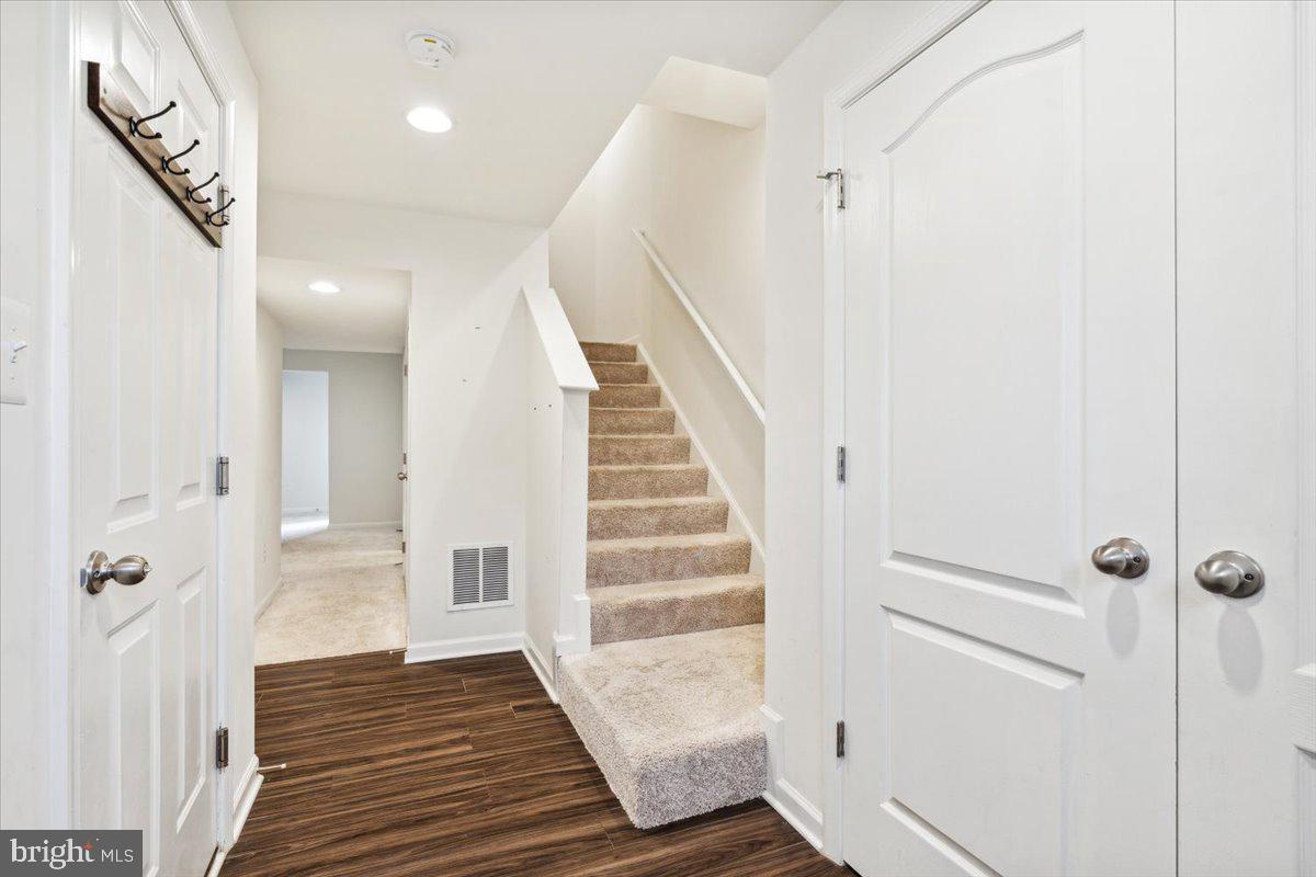 TOWNES AT TATE MANOR - Residential Lease