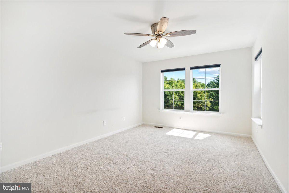 TOWNES AT TATE MANOR - Residential Lease