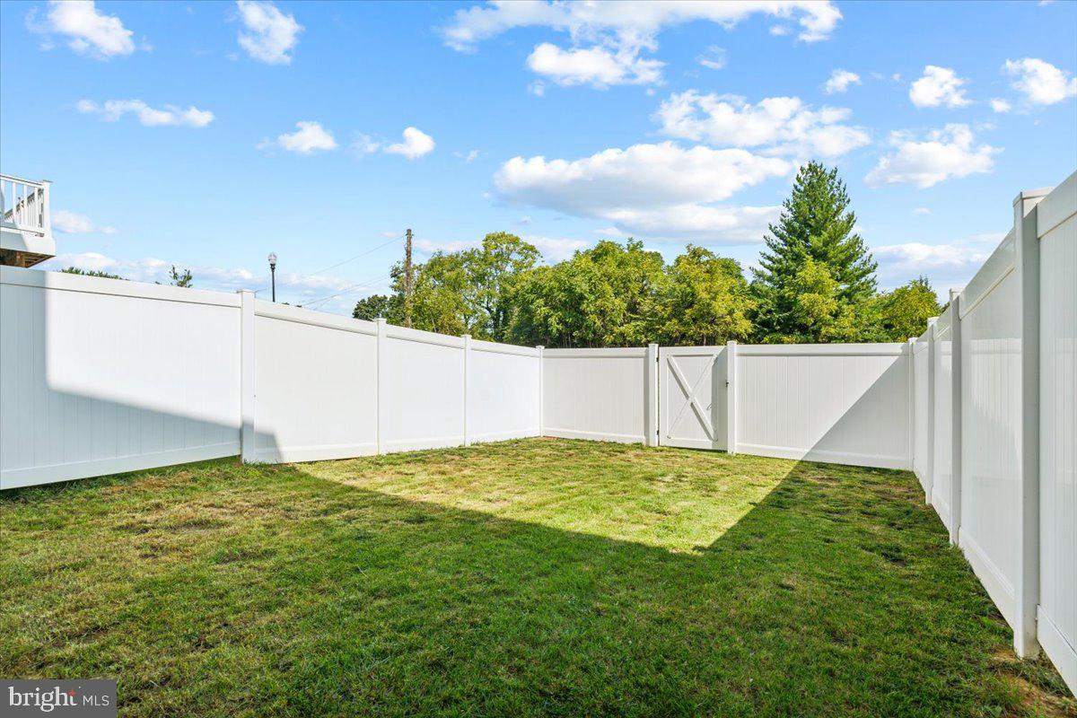 TOWNES AT TATE MANOR - Residential Lease