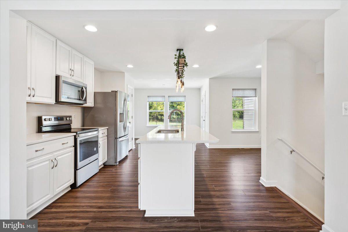 TOWNES AT TATE MANOR - Residential Lease