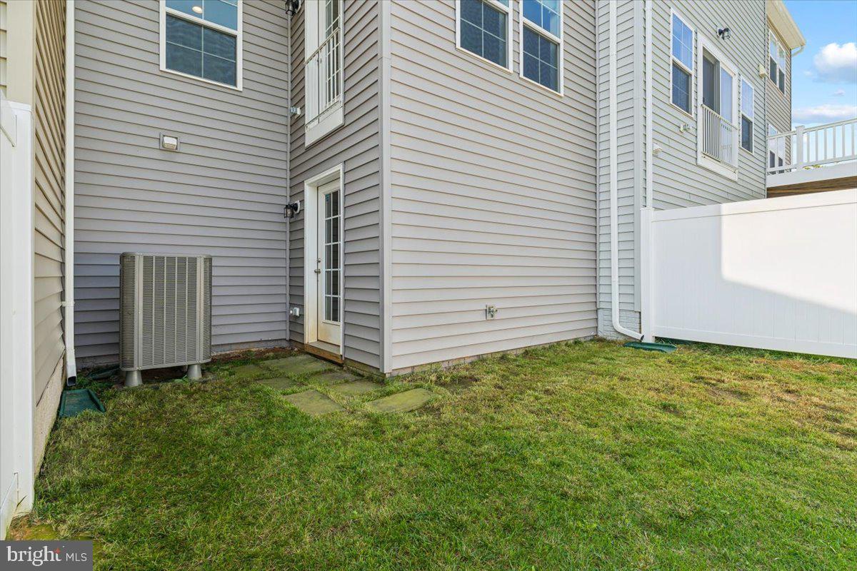 TOWNES AT TATE MANOR - Residential Lease