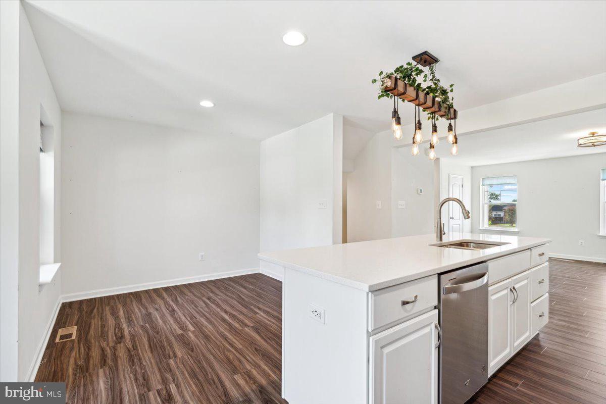 TOWNES AT TATE MANOR - Residential Lease