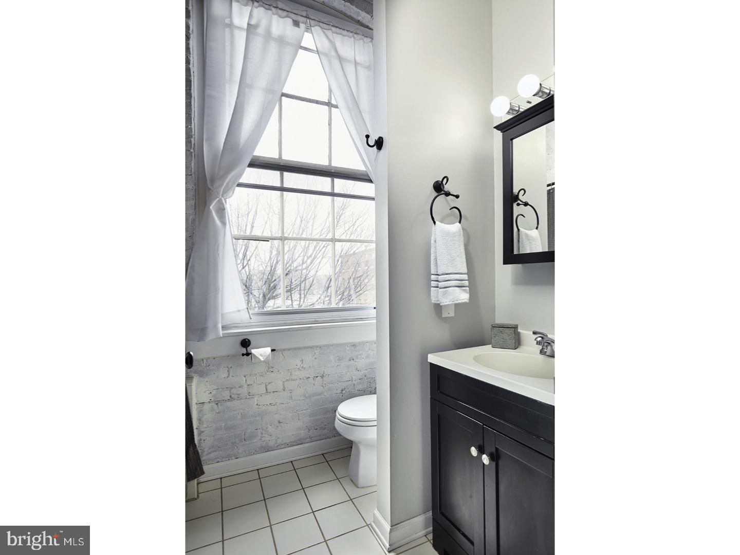 OLD CITY - Residential Lease