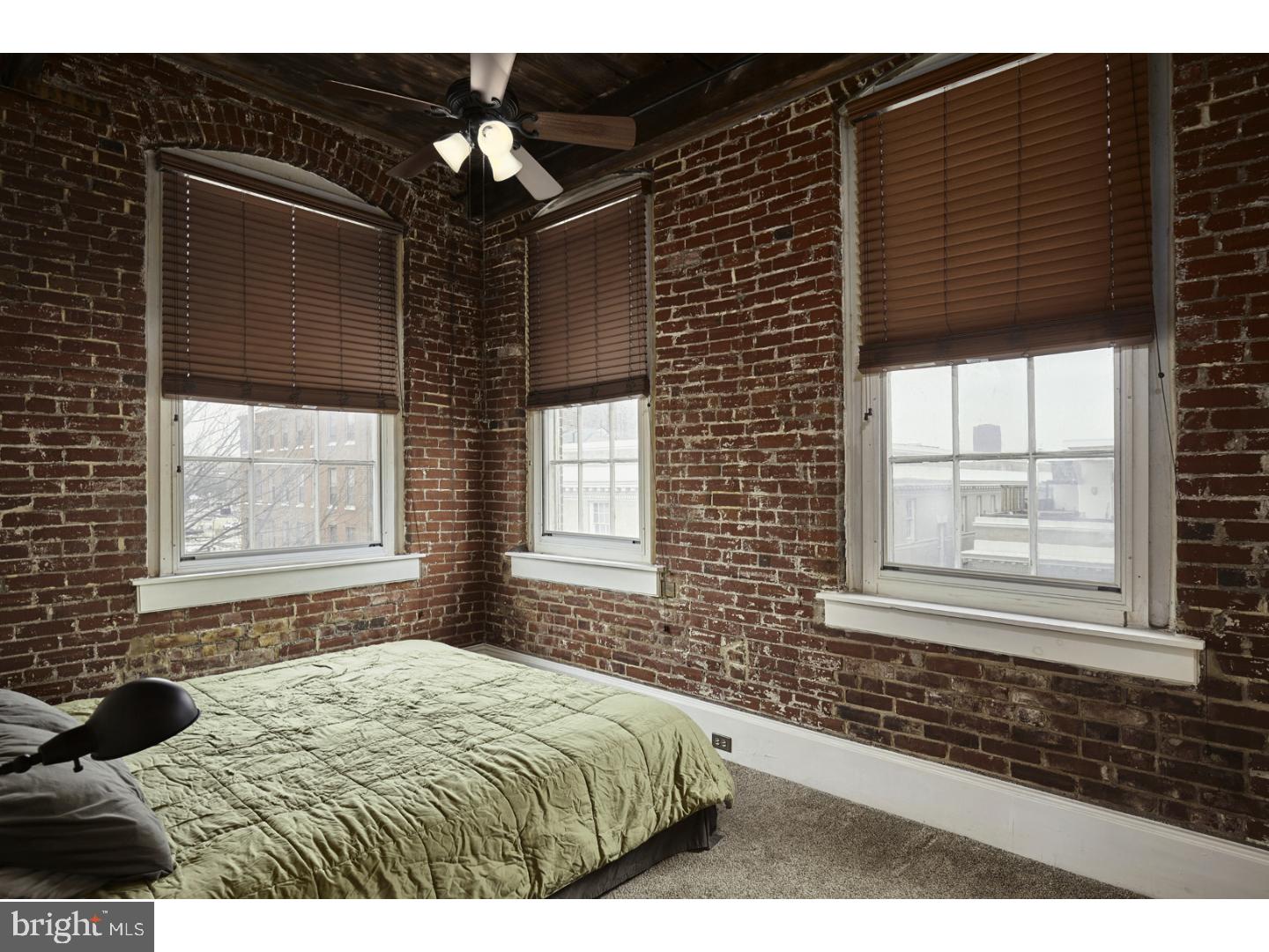 OLD CITY - Residential Lease