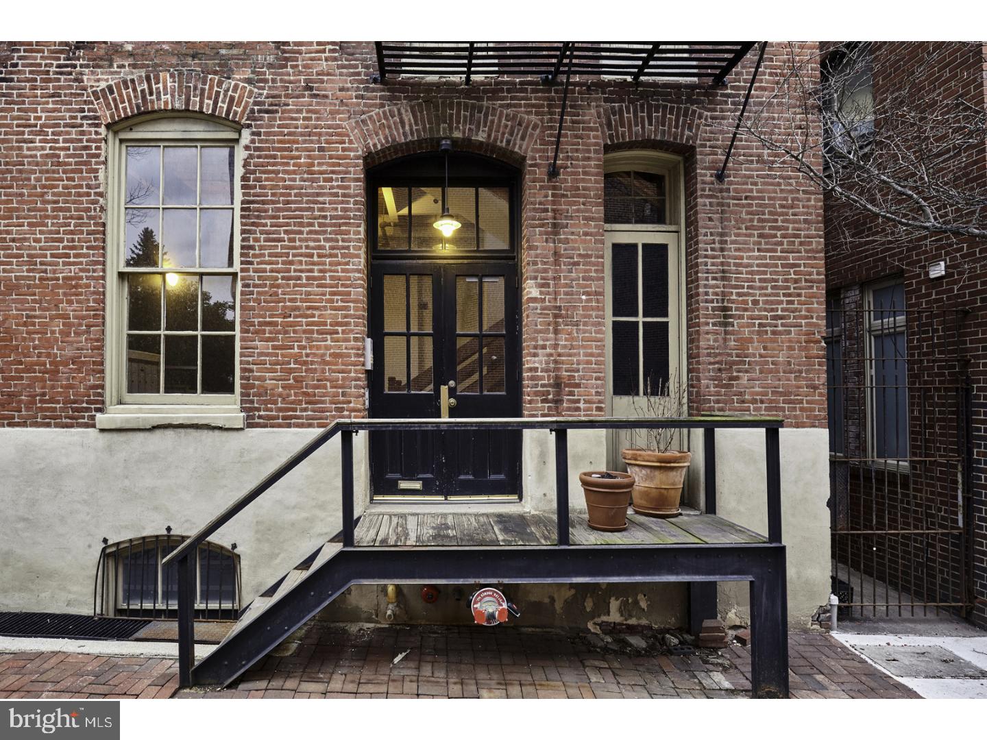 OLD CITY - Residential Lease