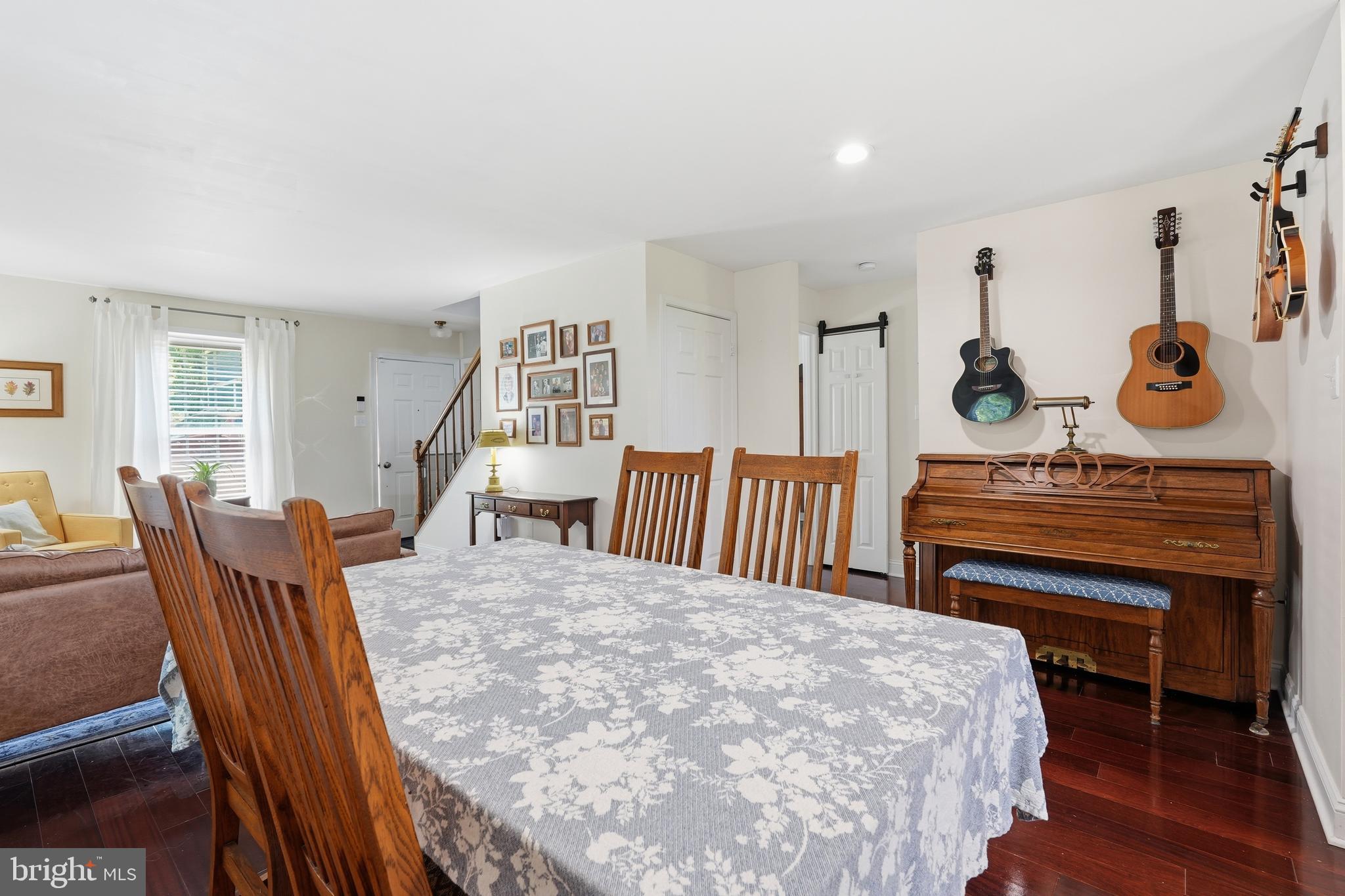 COURTS OF PINEHURST - Residential