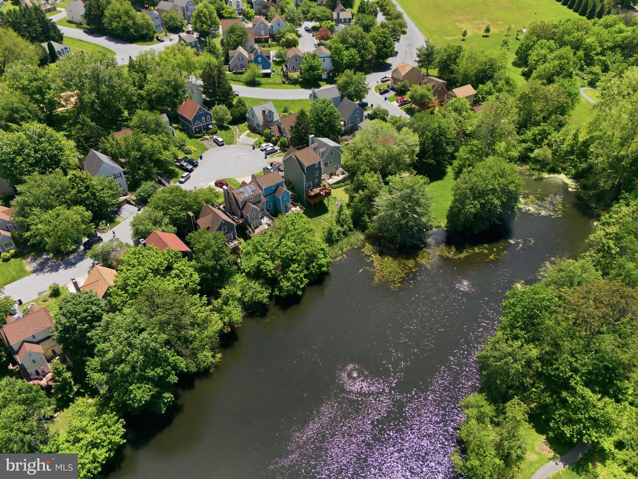 COURTS OF PINEHURST - Residential