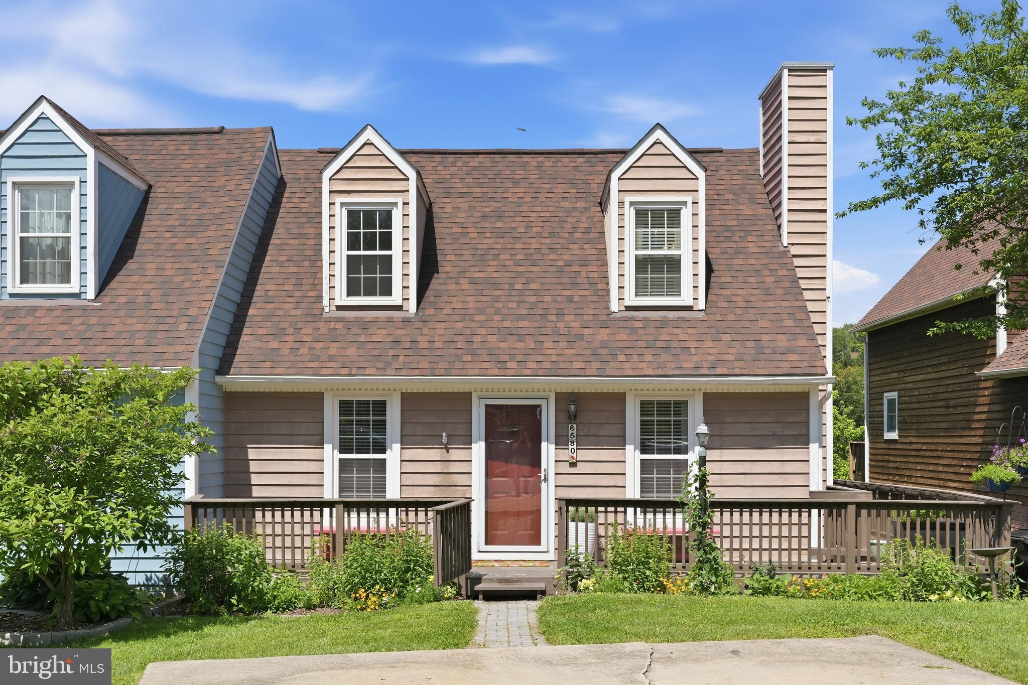COURTS OF PINEHURST - Residential
